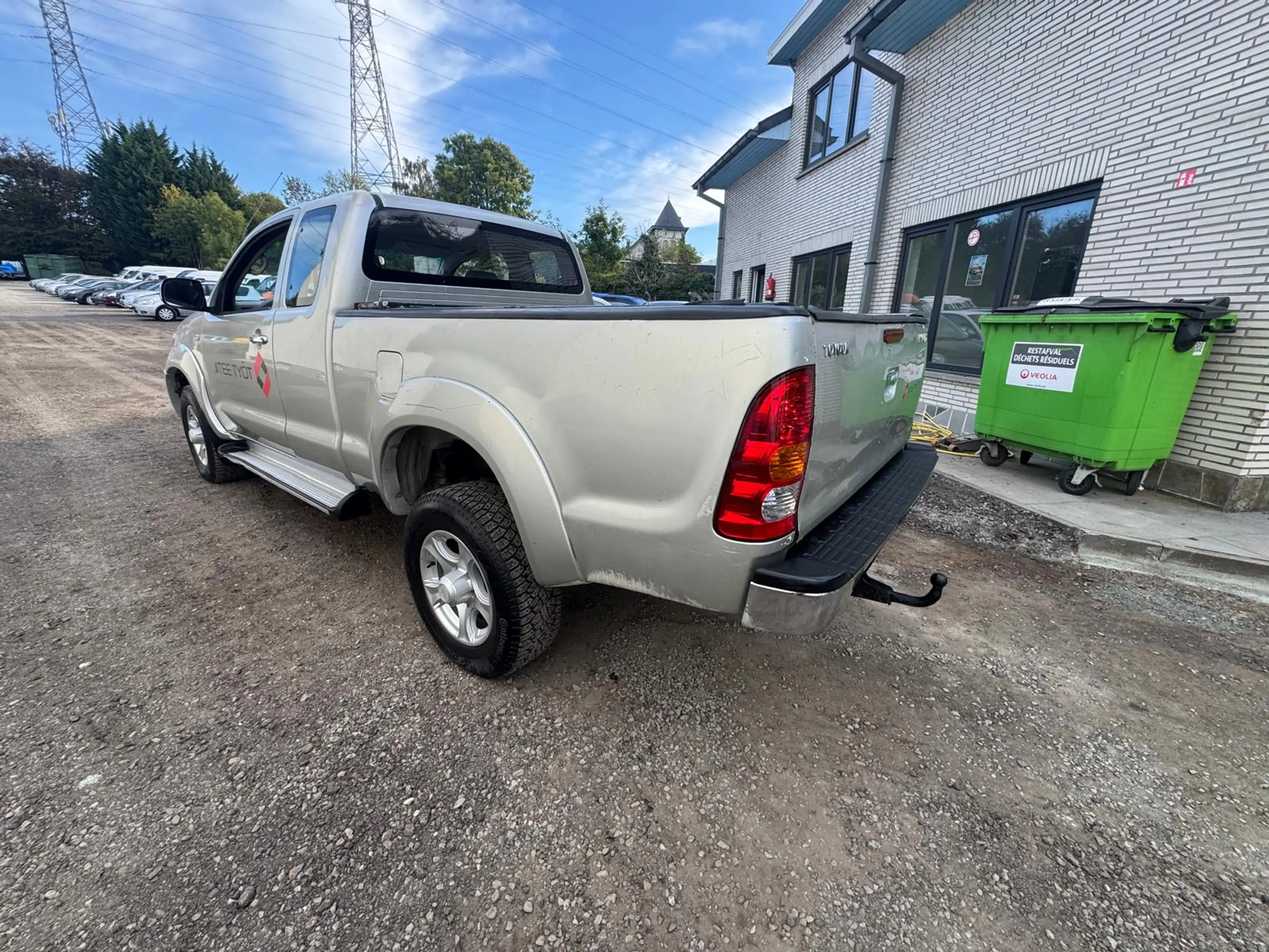 Toyota Hilux — photo 4