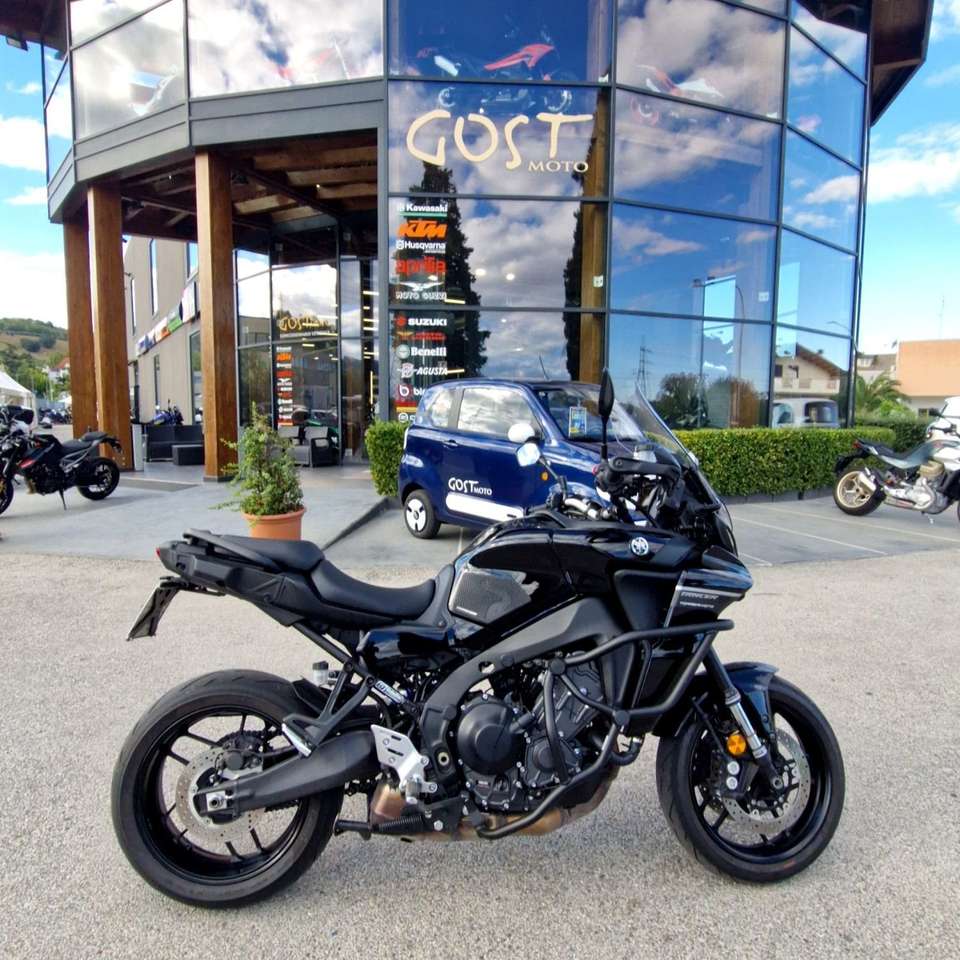 Yamaha Tracer 9