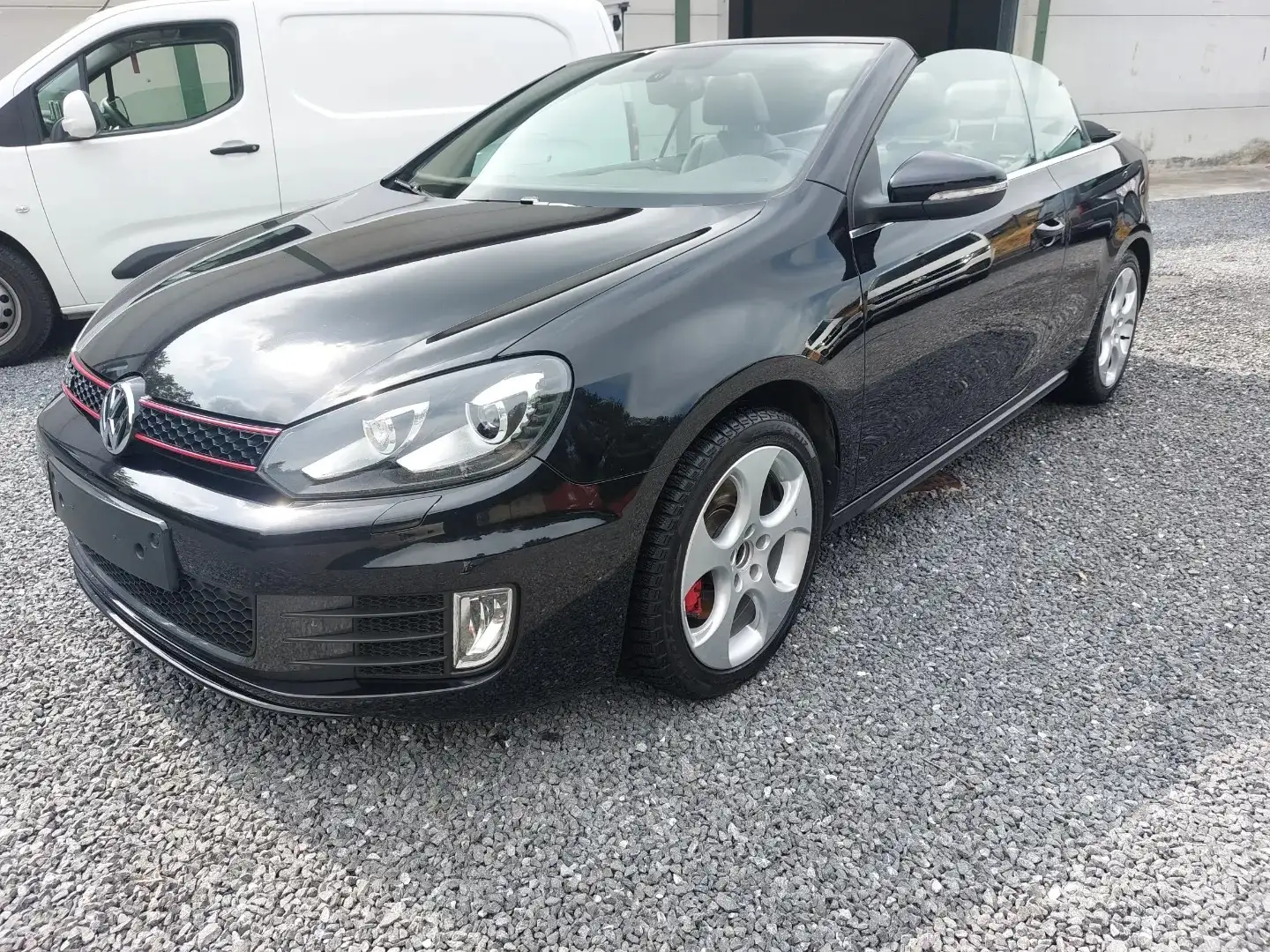 Volkswagen Golf Cabriolet GTI 2.0 TSI DSG - 2
