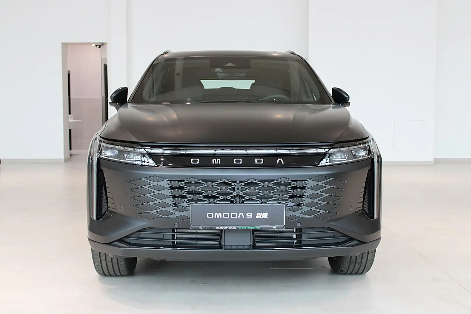 Omoda 9 PHEV 1.5TGDi Premium Line AWD Black Edition Schwarz - 2