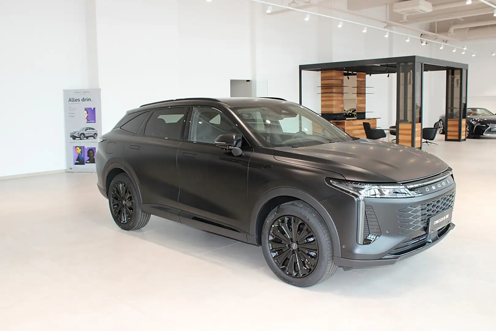 Omoda 9 PHEV 1.5TGDi Premium Line AWD Black Edition Schwarz - 1