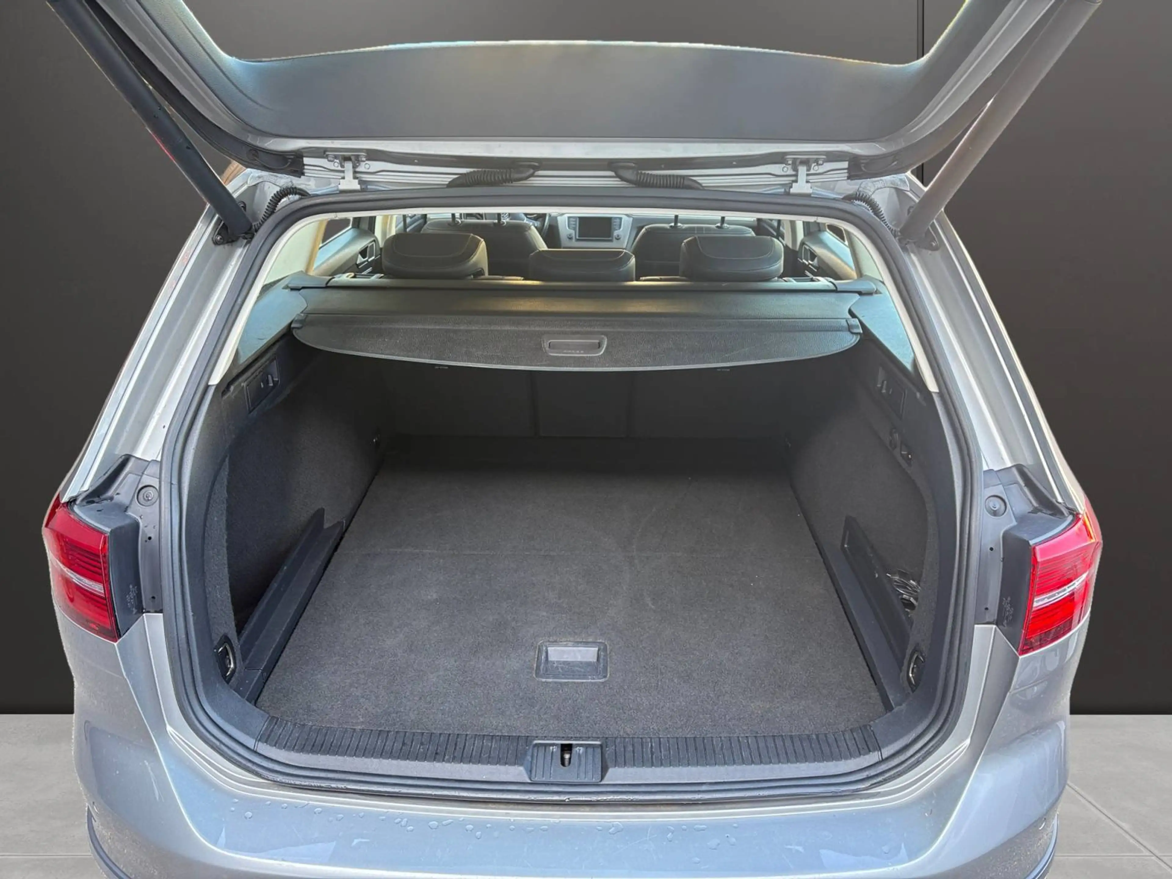 Volkswagen Passat Alltrack 2.0 TDI 4MOTION | 150 PS | TOPZUSTAND | ALLRAD | LED | NAVI | ACC | ANHÄNGEKUPPLUNG — photo 15