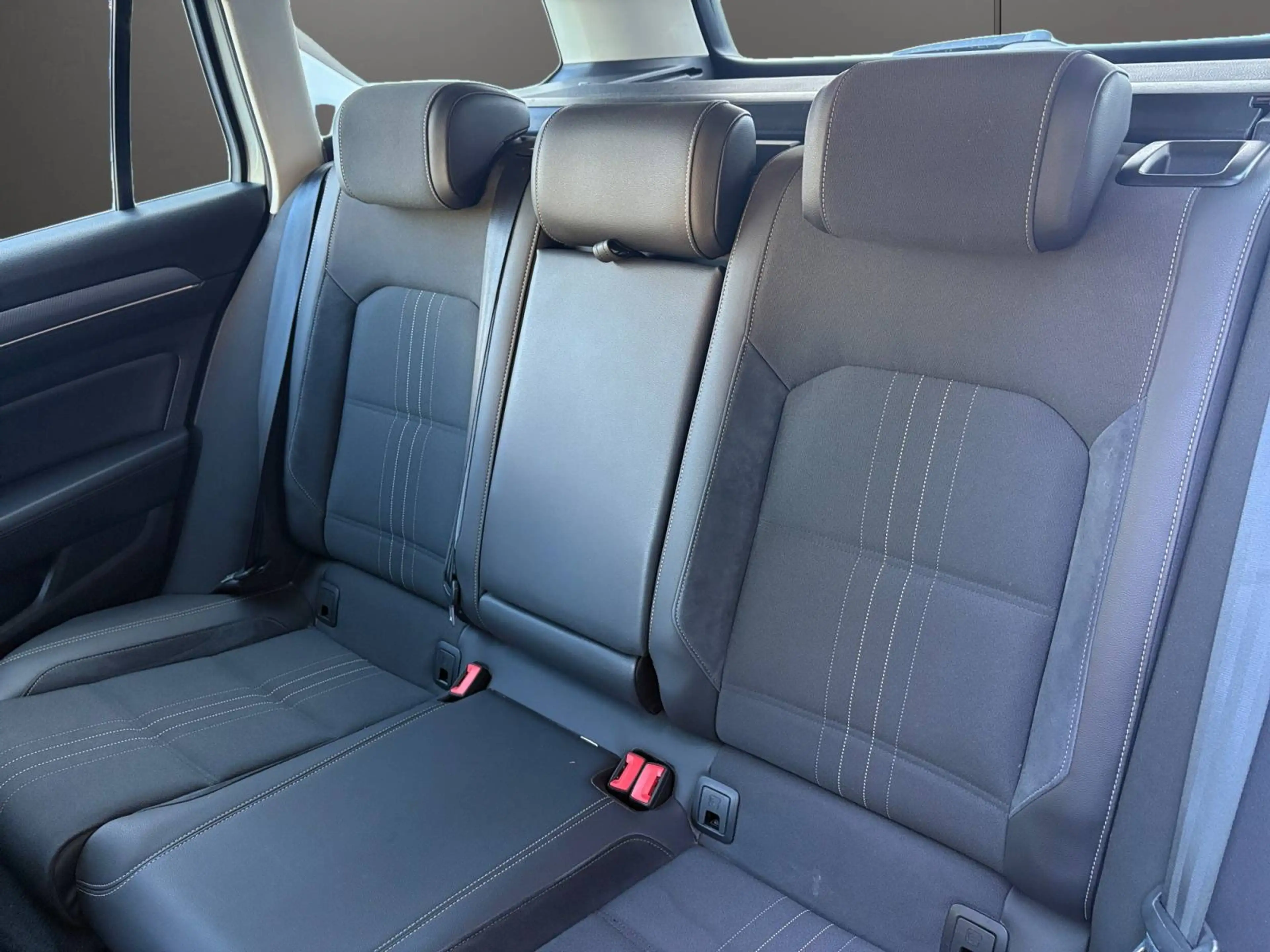 Volkswagen Passat Alltrack 2.0 TDI 4MOTION | 150 PS | TOPZUSTAND | ALLRAD | LED | NAVI | ACC | ANHÄNGEKUPPLUNG — photo 12