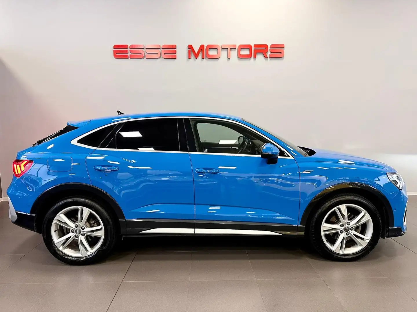 Audi Q3 35 TDI 150 CV S-LINE - VIRTUAL COCKPIT - FARI LED Blu/Azzurro - 2