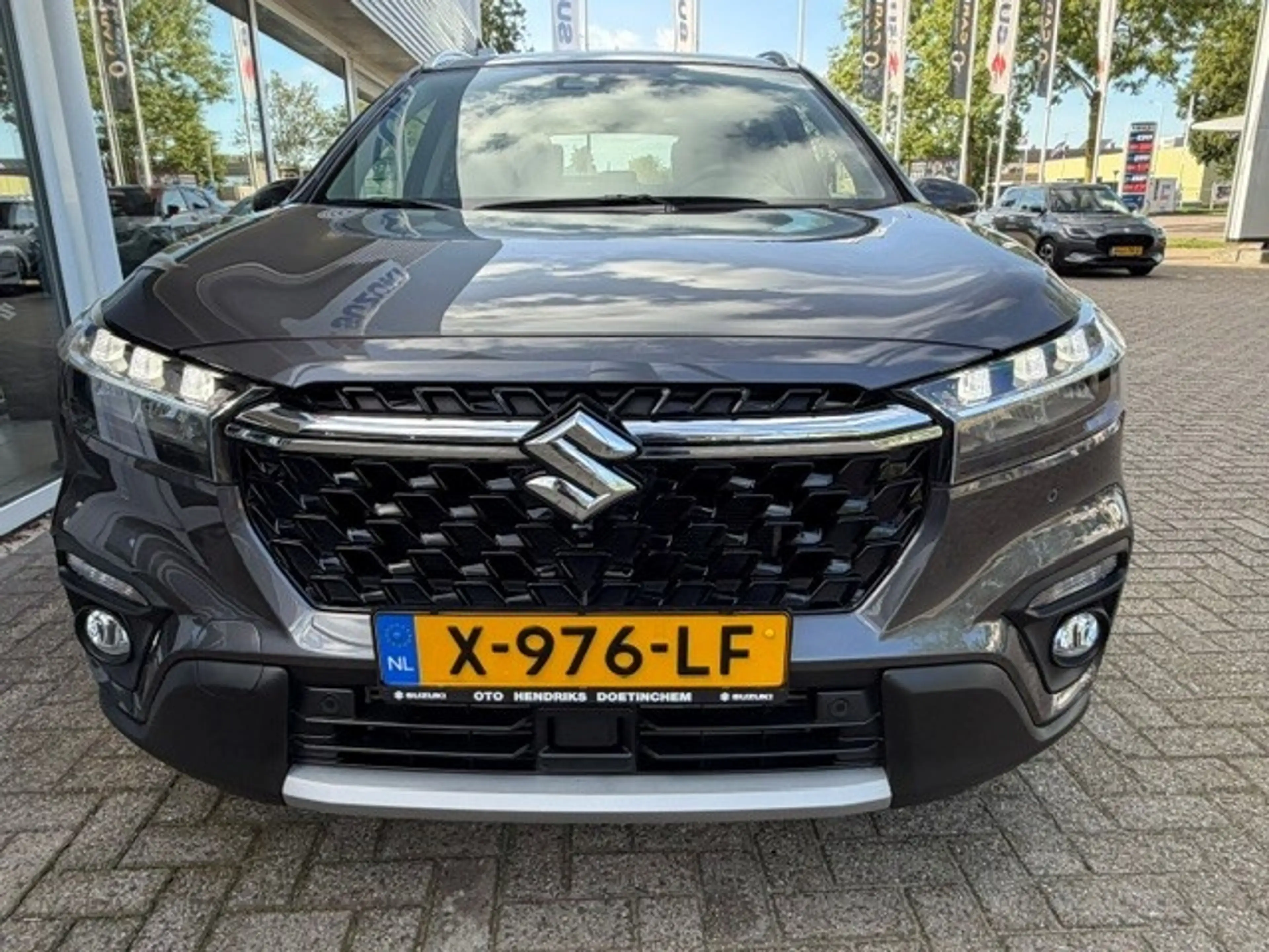 Suzuki S-Cross 1.4 Smart Hybrid AllGrip Style (rijklaar) 10 jaar — photo 3