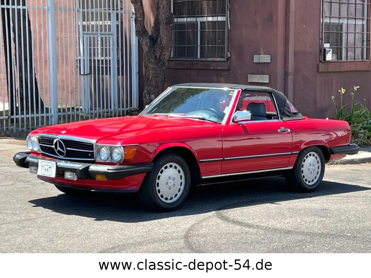 Mercedes-Benz SL 560