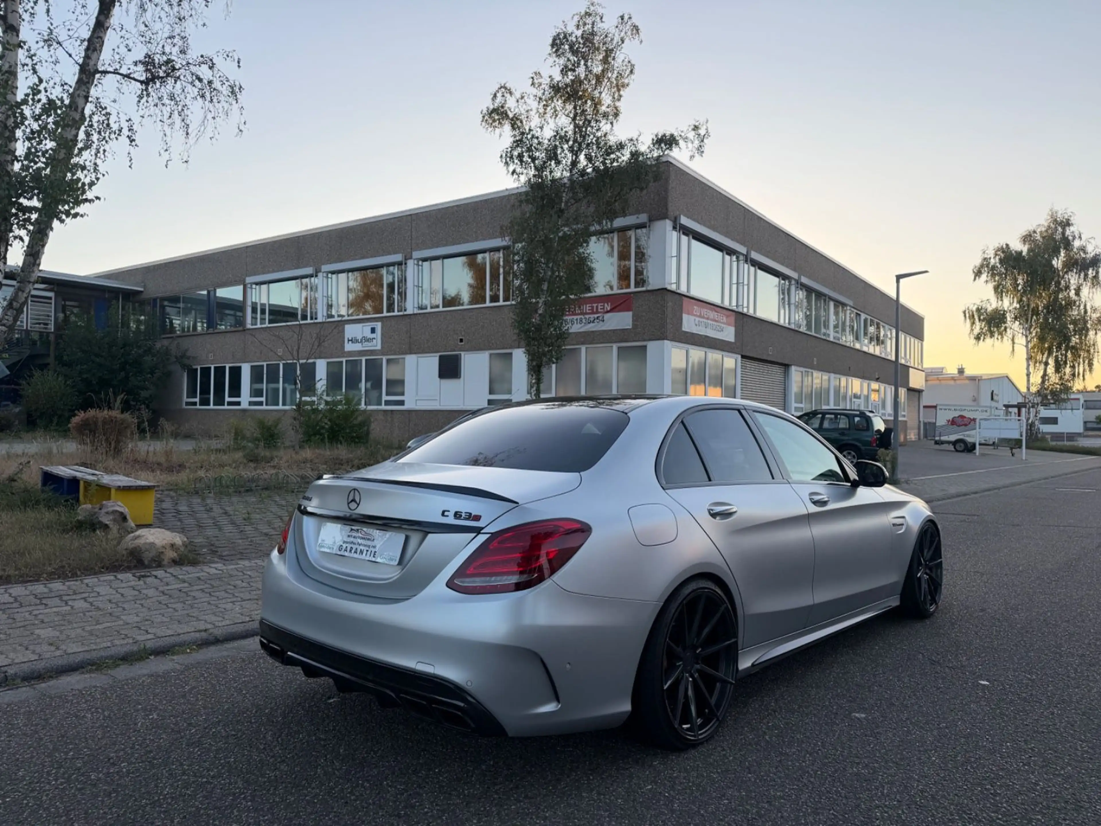 Mercedes-Benz C 63 AMG C 63 S AMG Vollausstattung,Pano.Dach Garantie — photo 6