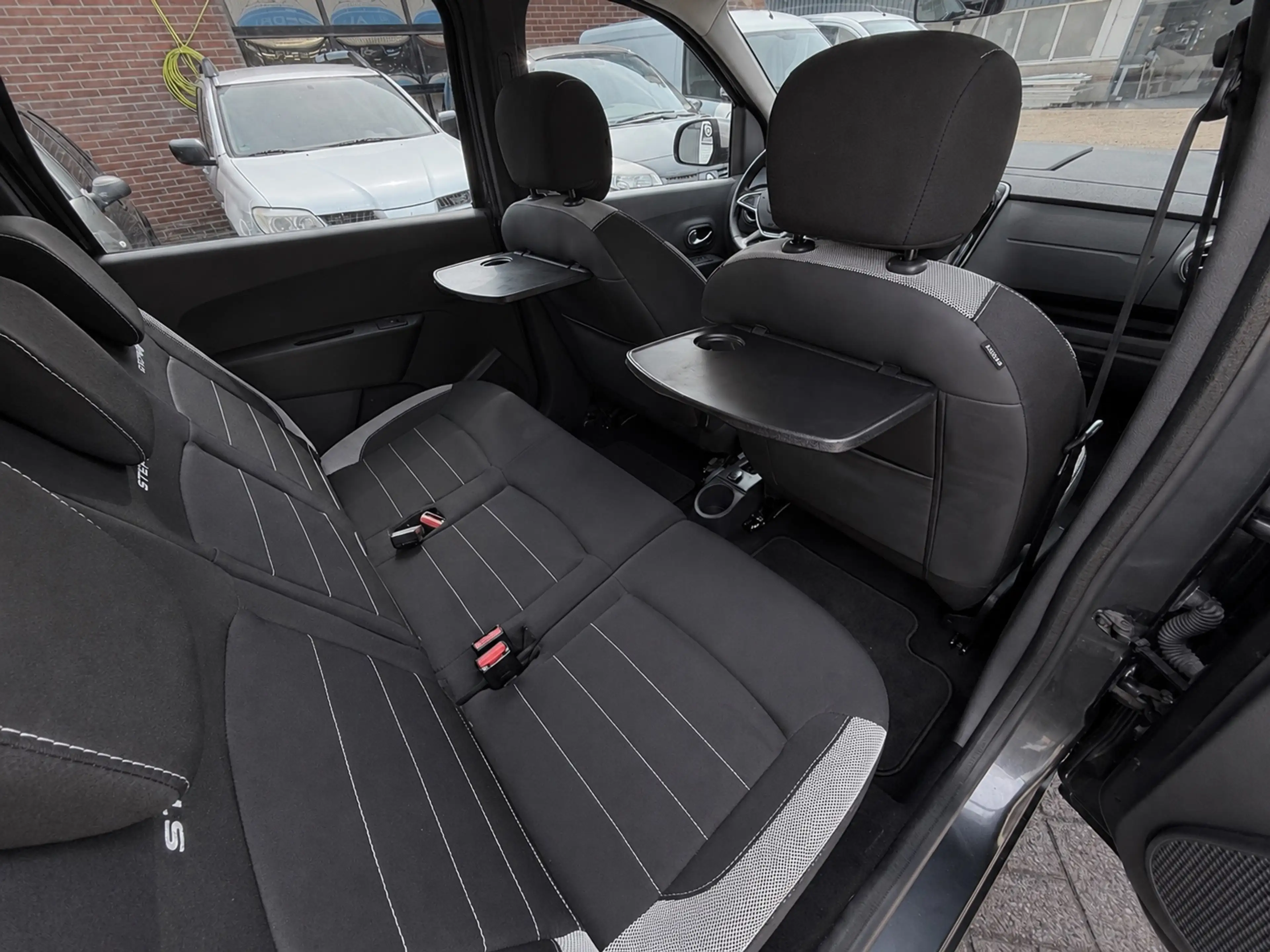 Dacia Lodgy 1.6 SCe Stepway | Airco | Cruise | DealerOH — photo 14