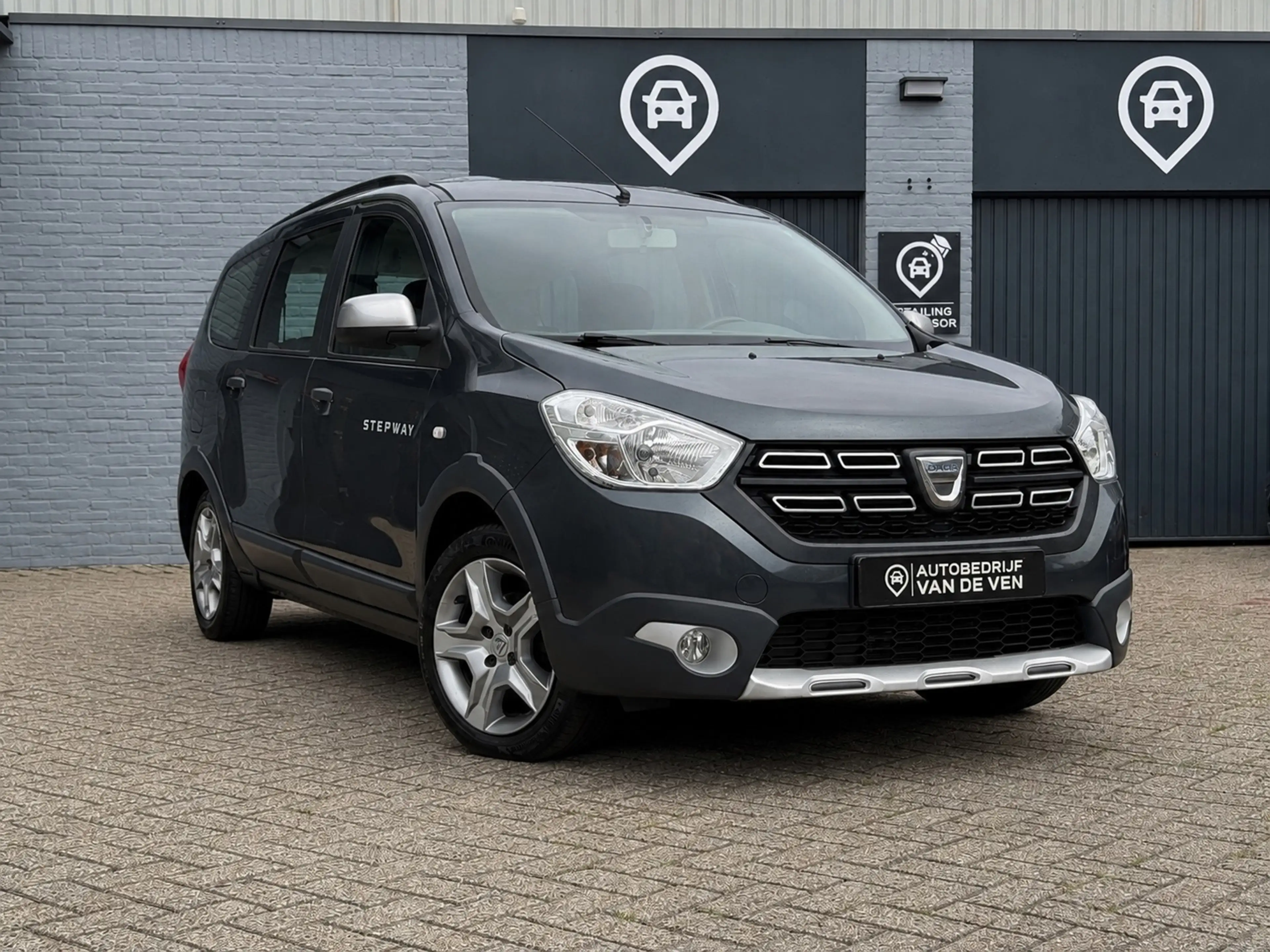 Dacia Lodgy 1.6 SCe Stepway | Airco | Cruise | DealerOH — photo 5