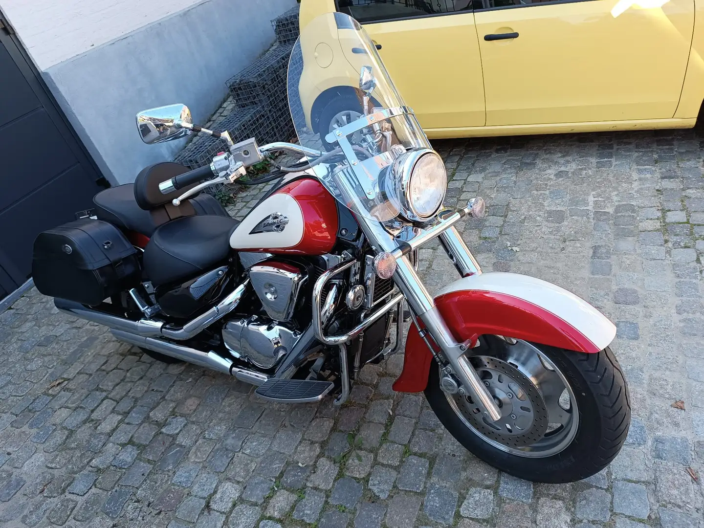 Suzuki VL 1500 Rood - 1