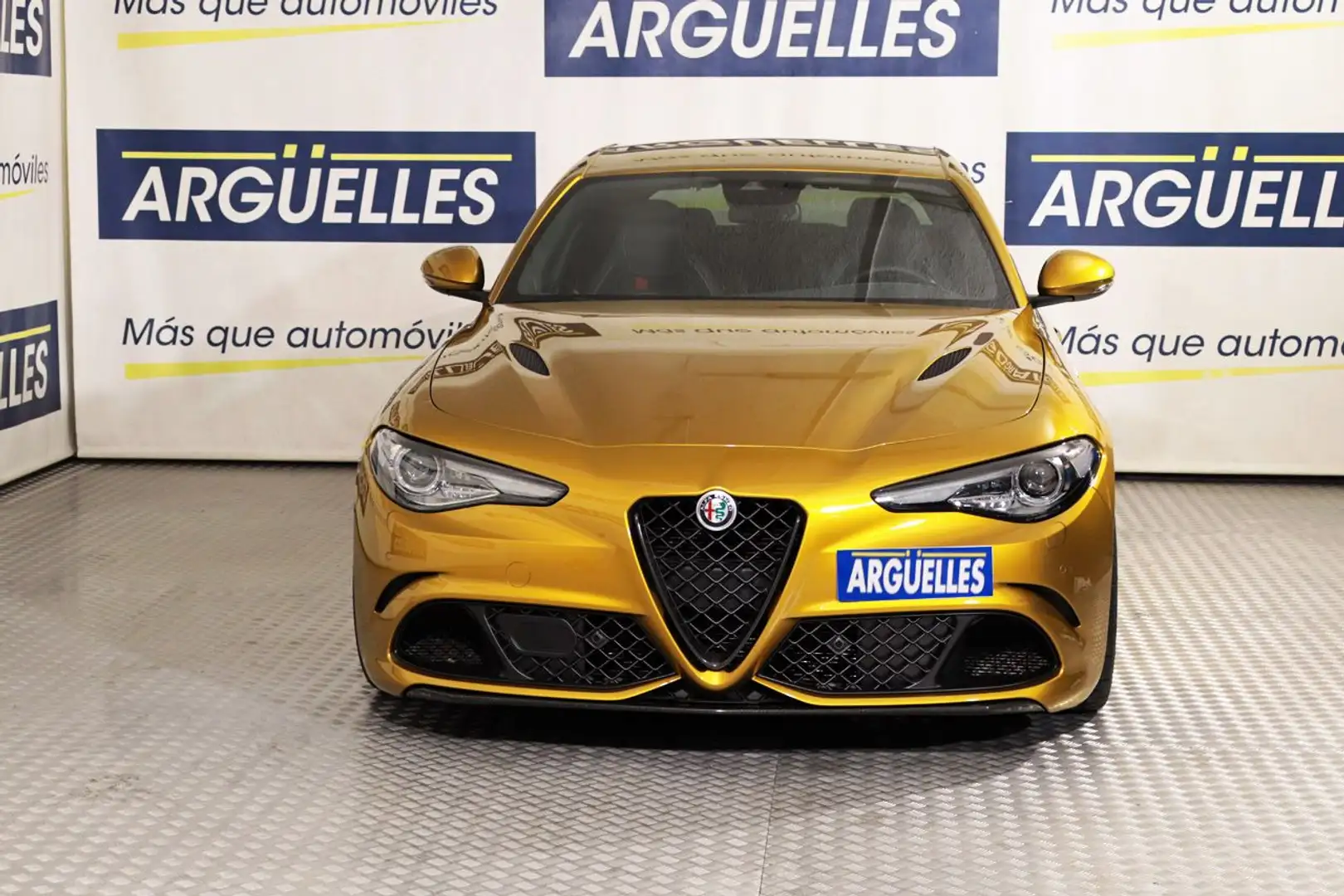 Alfa Romeo Giulia 2.9 T Quadrifoglio Aut. 510 Galben - 2