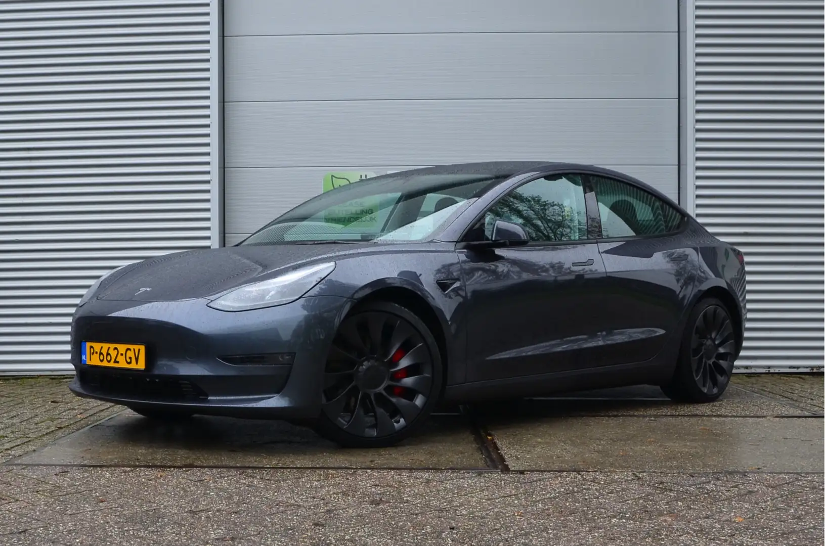 Tesla Model 3 Performance Warmtepomp, AutoPilot, Rijklaar prijs Grijs - 1
