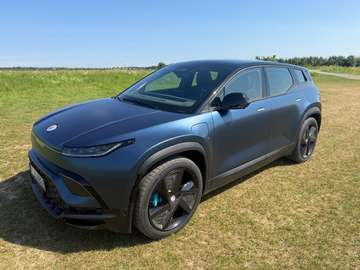 Ocean One AWD Vollausstattung matt blau Winterpaket