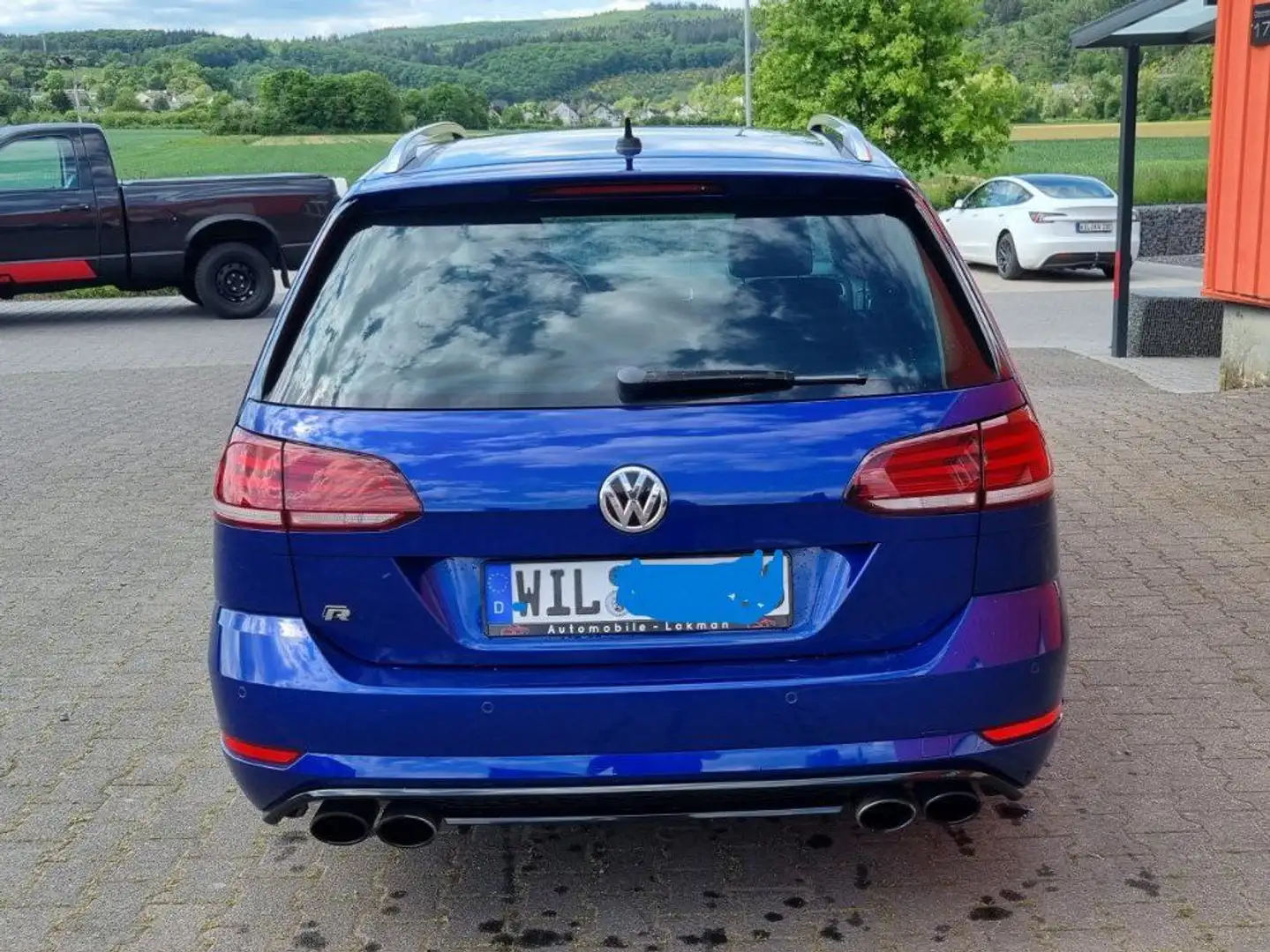 Volkswagen Golf Variant Golf Variant R 4Motion (BlueMotion Technology) DSG Niebieski - 2