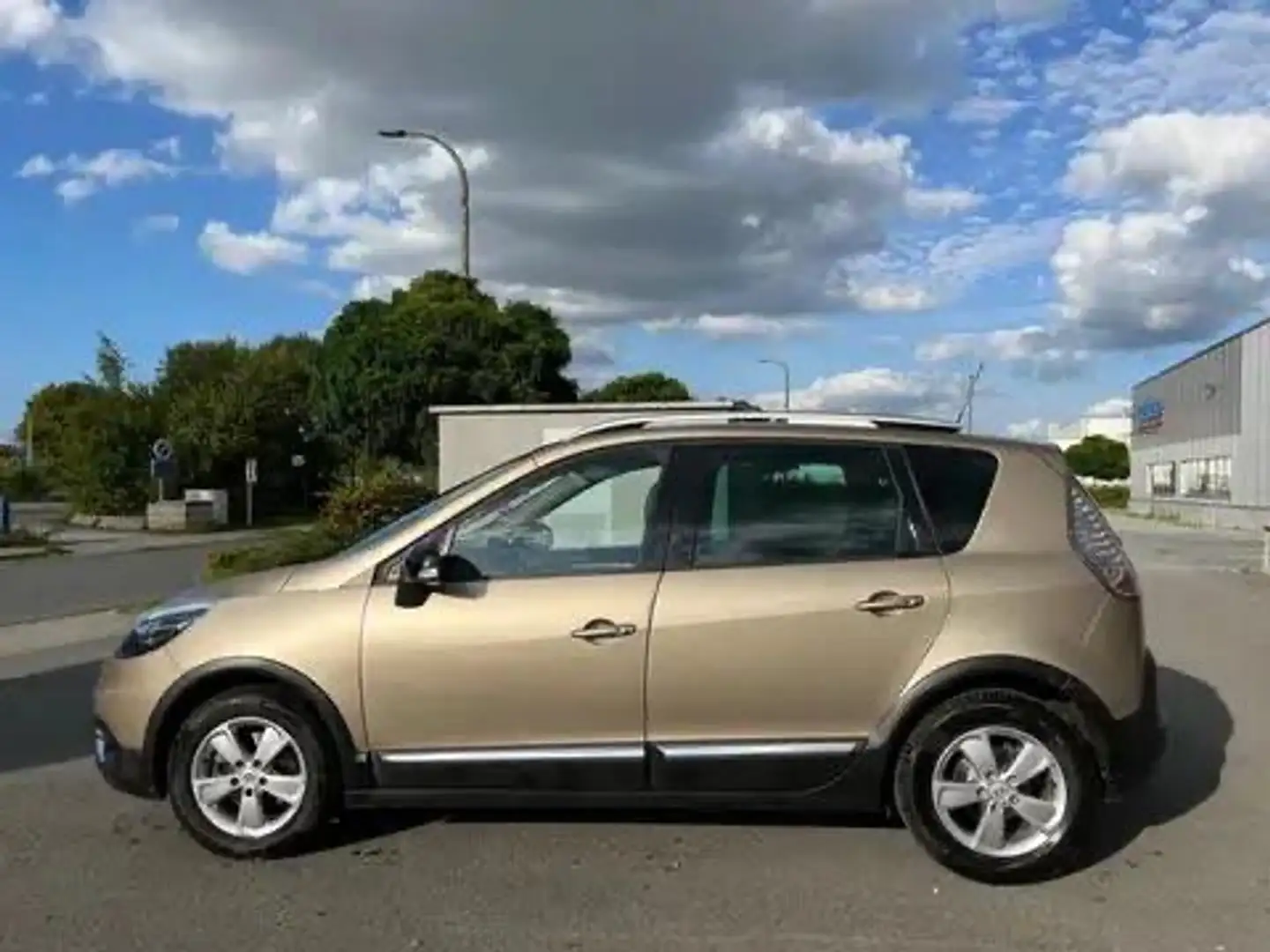 Renault Scenic 1.2 TCe Energy Bose Edition Beige - 2