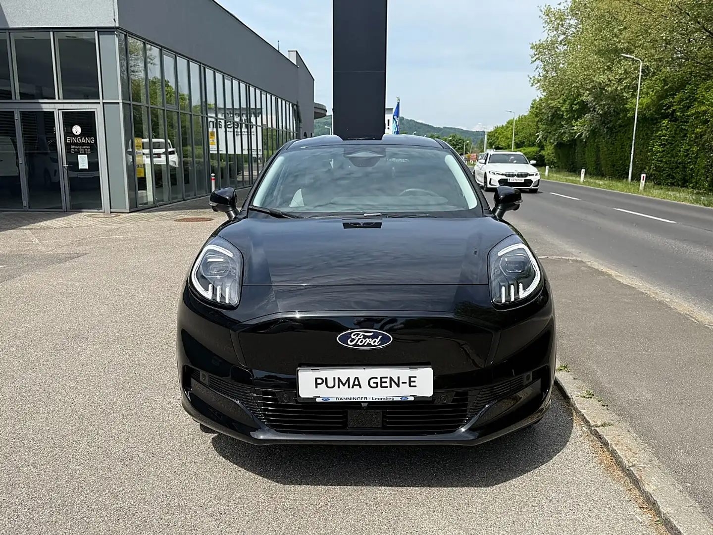 Ford Puma E-Gen 43kWh Premium Schwarz - 1