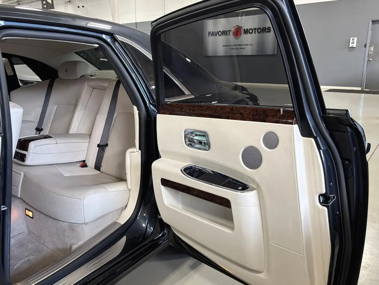 Rolls-Royce Ghost fotografie Rolls-Royce Ghost