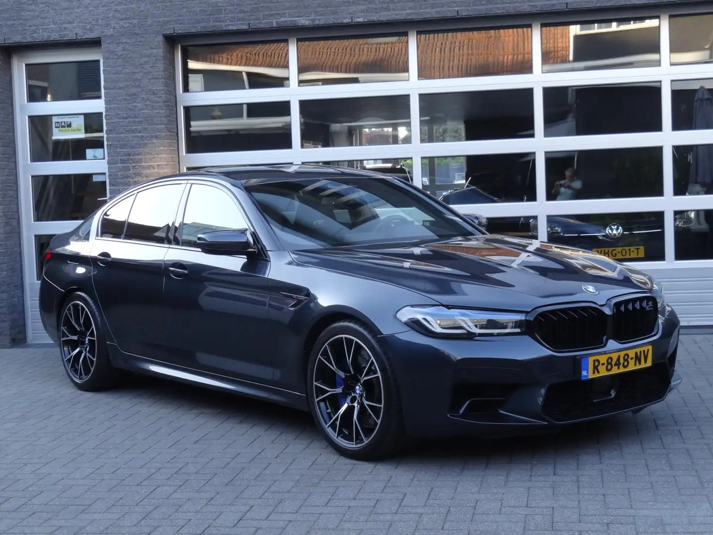 BMW M5 5-serie 600pk Competition-Look,vele optie's in nie Gris - 2