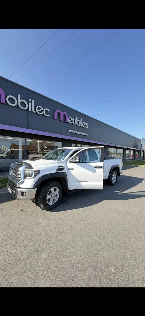 Toyota Tundra - 2