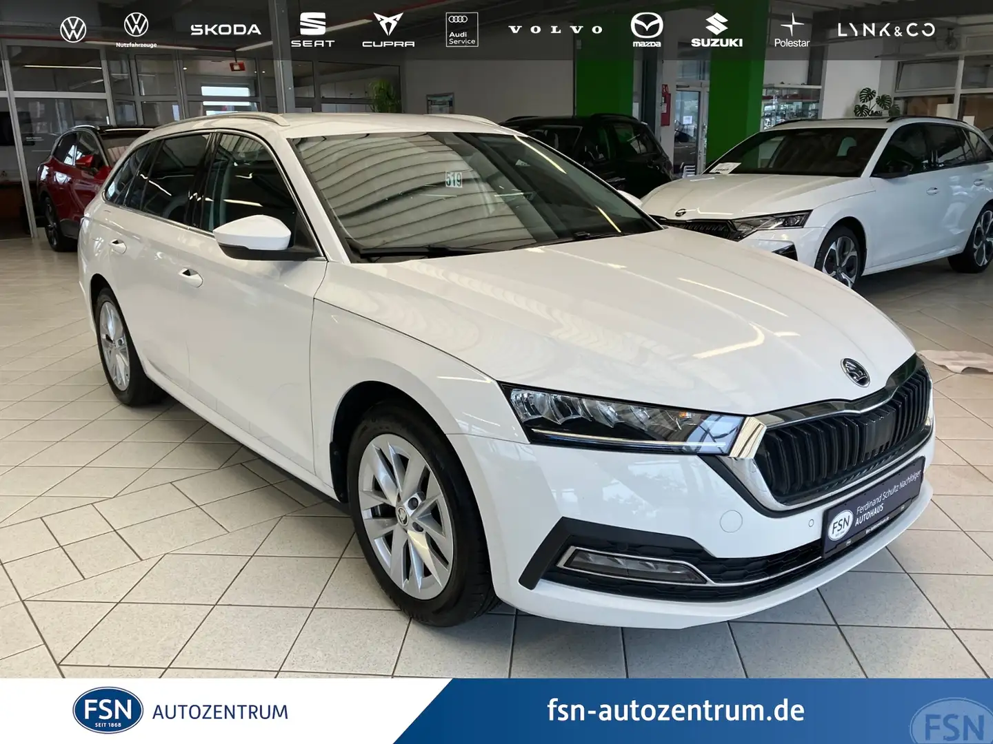 Skoda Octavia Combi 2.0 TDI Style DSG AHK NAVI ACC RFK HUD Weiß - 1