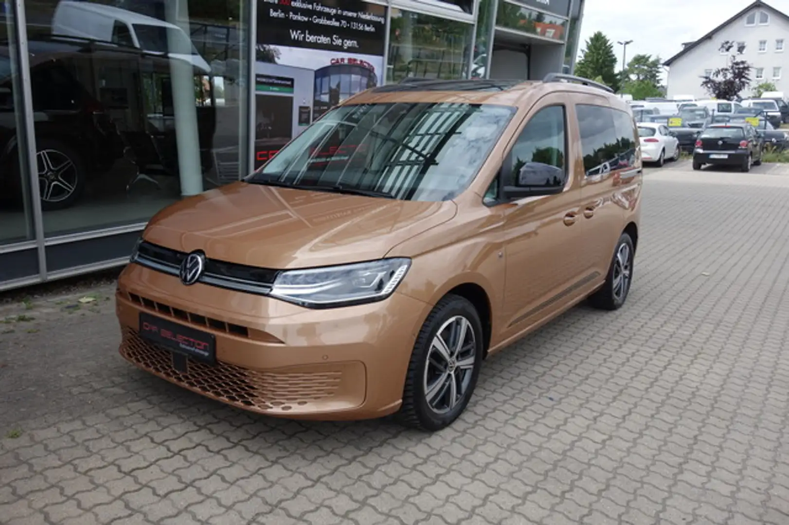 Volkswagen Caddy 2,0 TDI Move 7SITZER/LED/PANO/AHK/ACC/NAVI Silber - 1