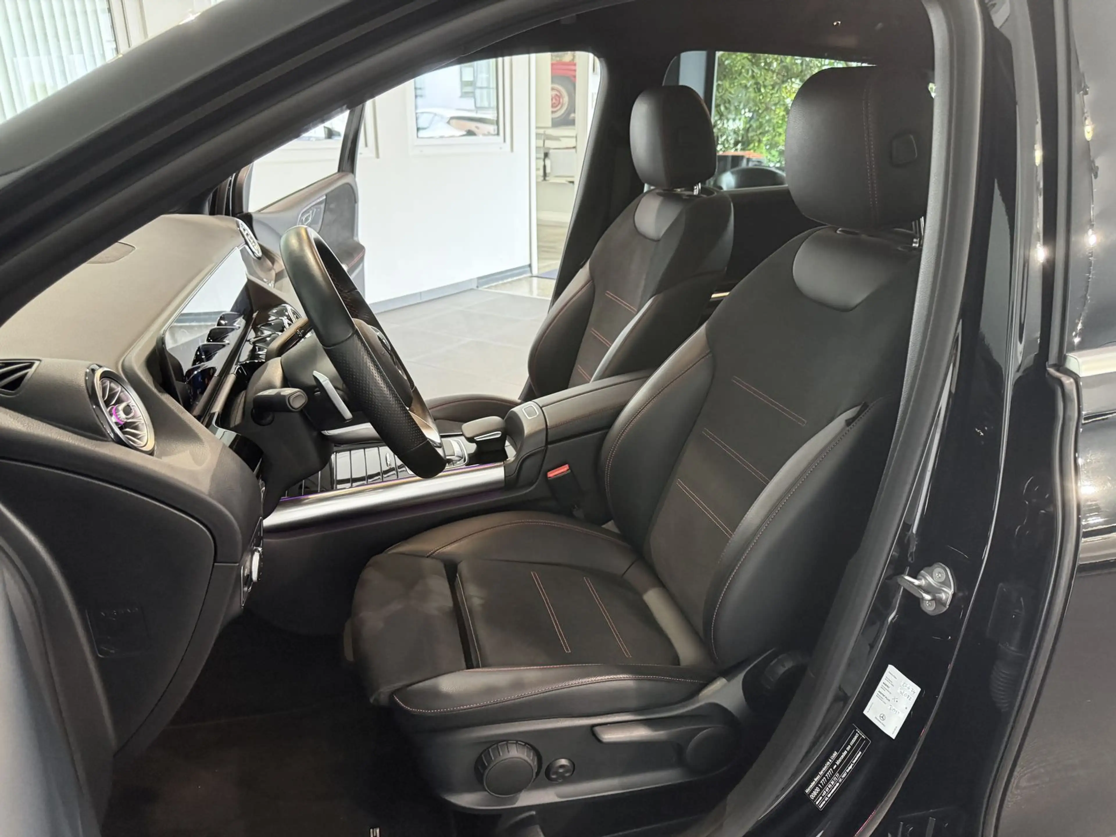 Mercedes-Benz B 220 4Matic AMG *Multibeam-360°-19"* — photo 10