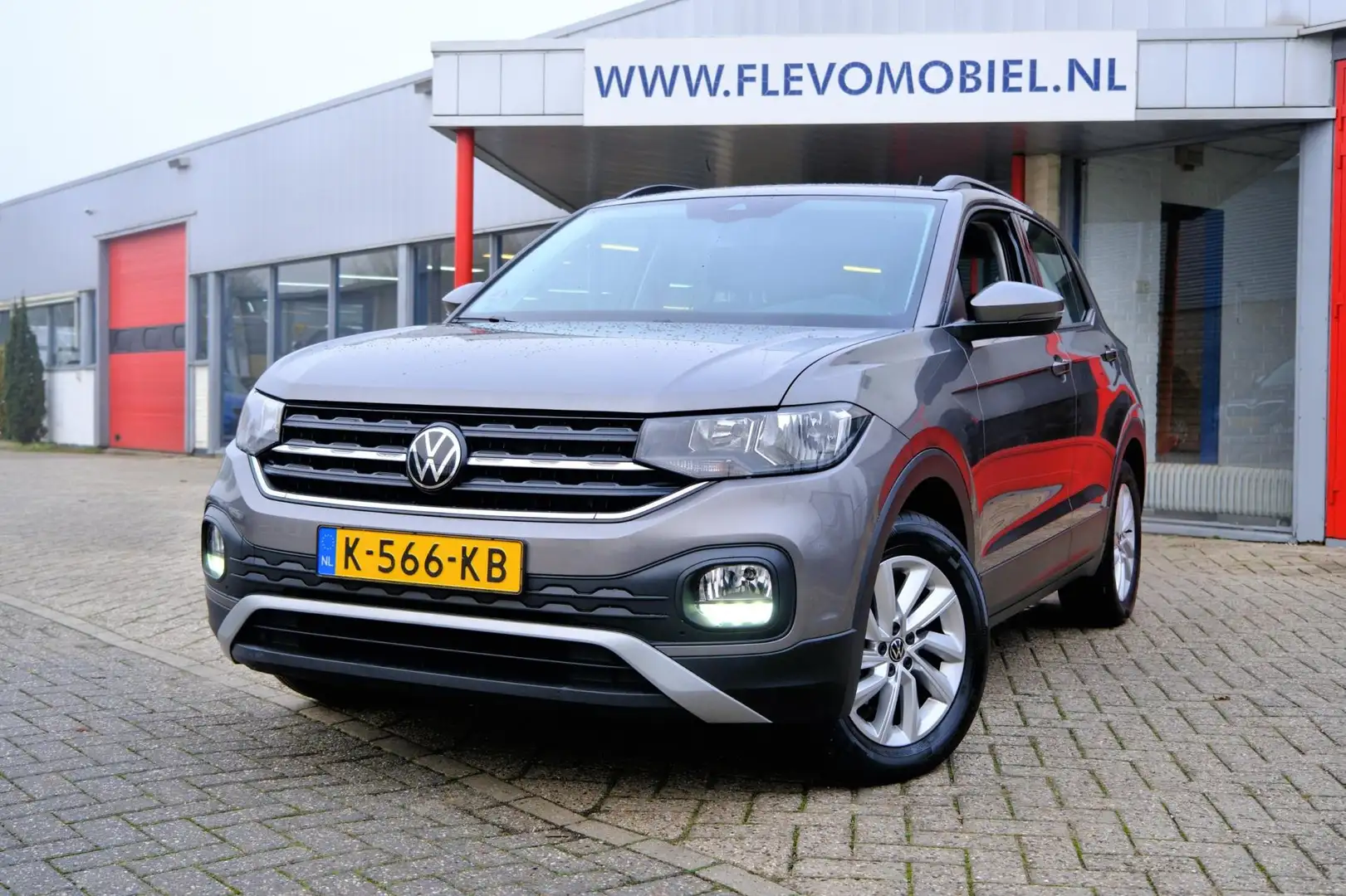 Volkswagen T-Cross 1.0 TSI Life Navi|Cam|1e Eig|Airco|Adapt-Cruise|LM Grijs - 1
