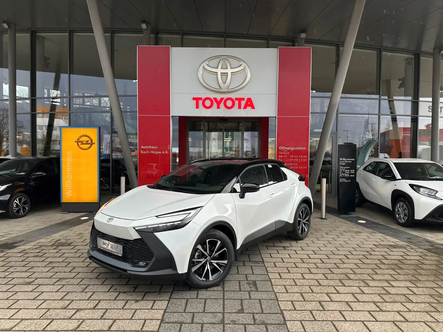Toyota C-HR Plug-In Hybrid FWD Team Deutsch.,TECHNIK Weiß - 1