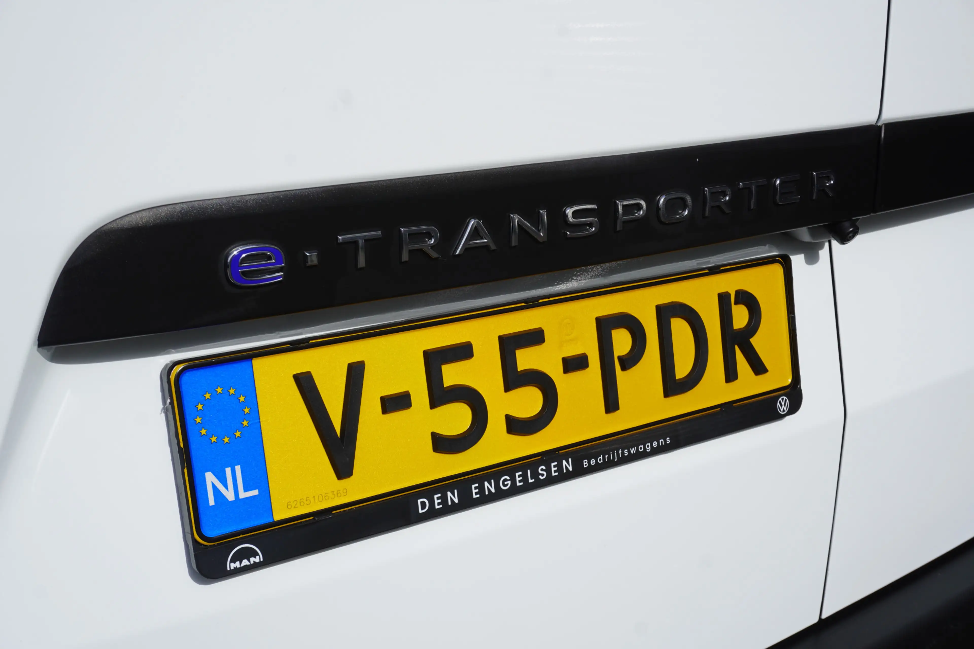Volkswagen Transporter e-Transporter L2H1 71 kWh Life Apple carplay Trekh — photo 10