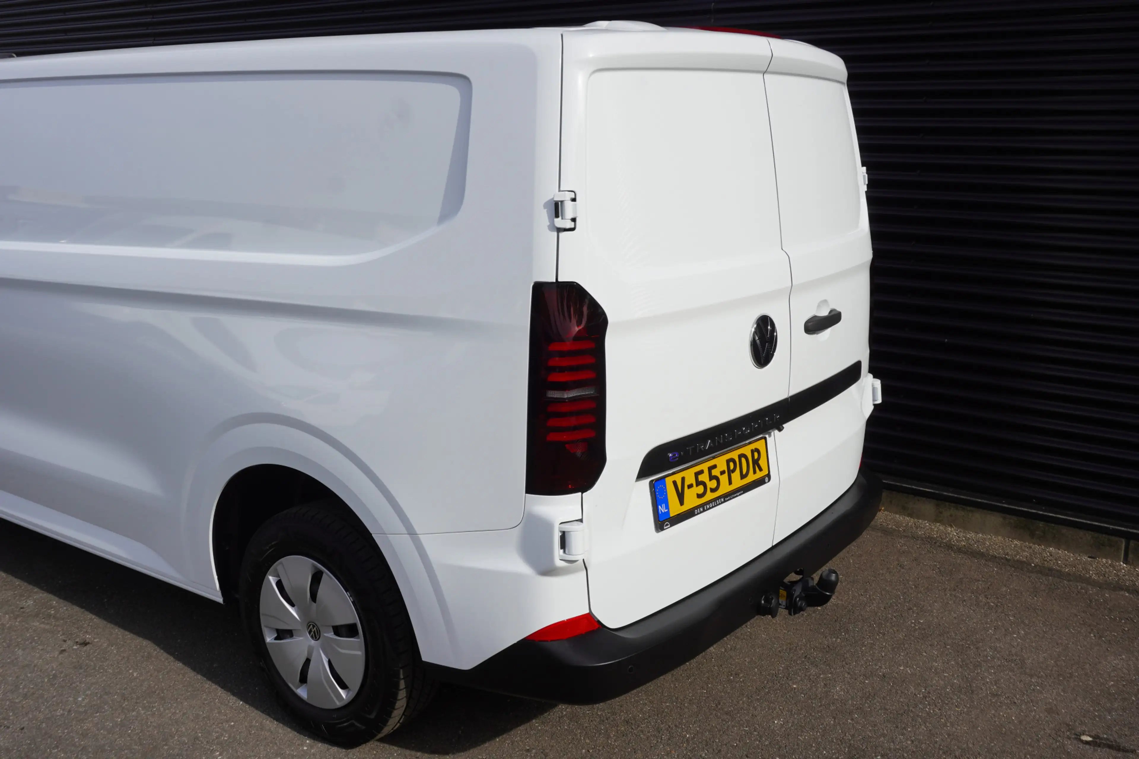 Volkswagen Transporter e-Transporter L2H1 71 kWh Life Apple carplay Trekh — photo 8