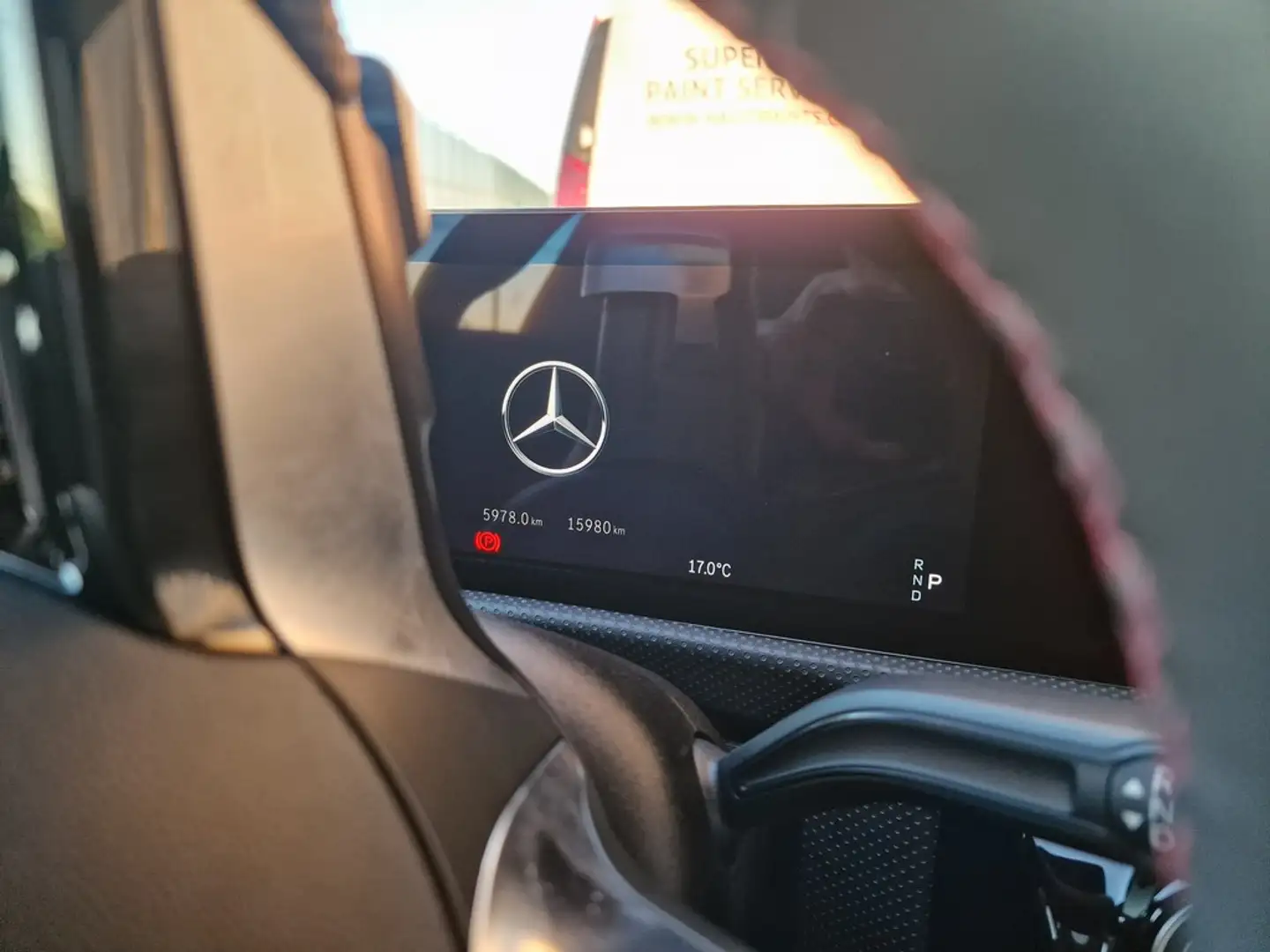 Mercedes-Benz CLA 200 7G-DCT Plateado - 2