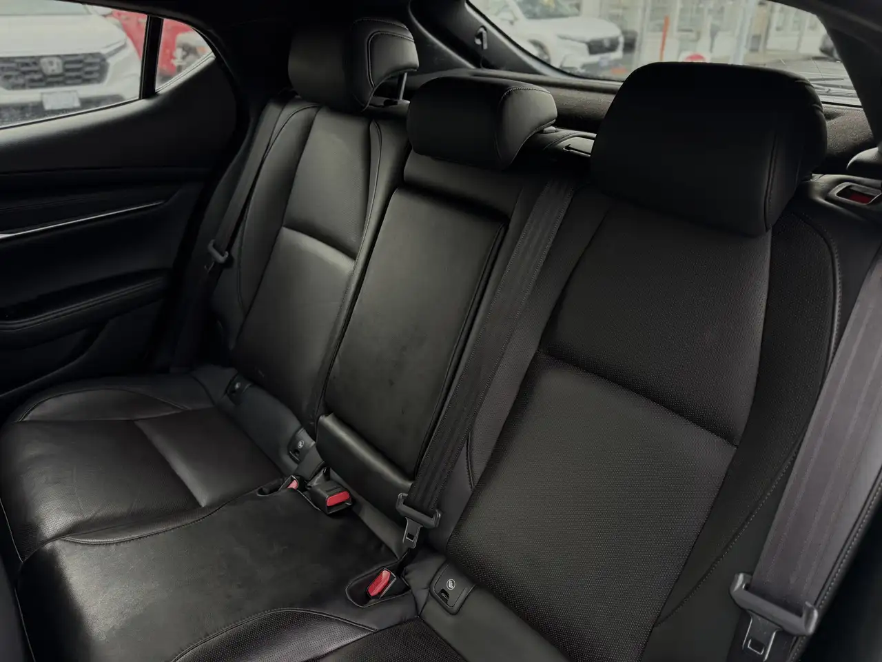 Mazda 3 снимка Mazda 3