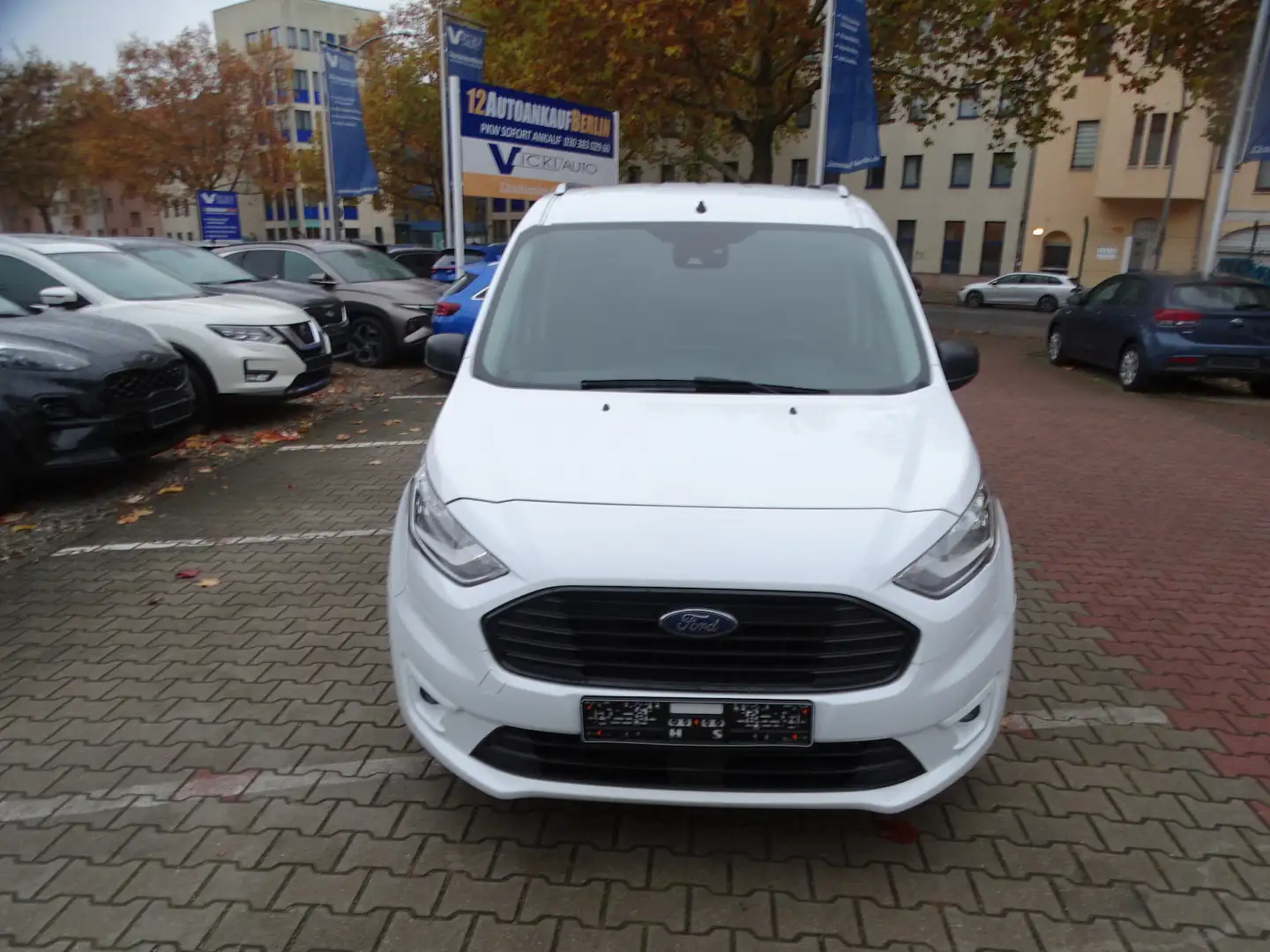 Ford Tourneo Connect 1.5 TDCi EcoBlue Trend S/S Fehér - 2