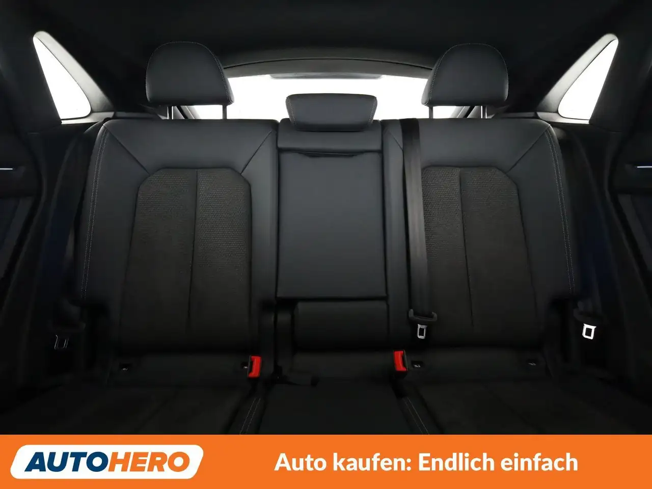 Audi Q3 45 TFSIe S line, миниатюра 15