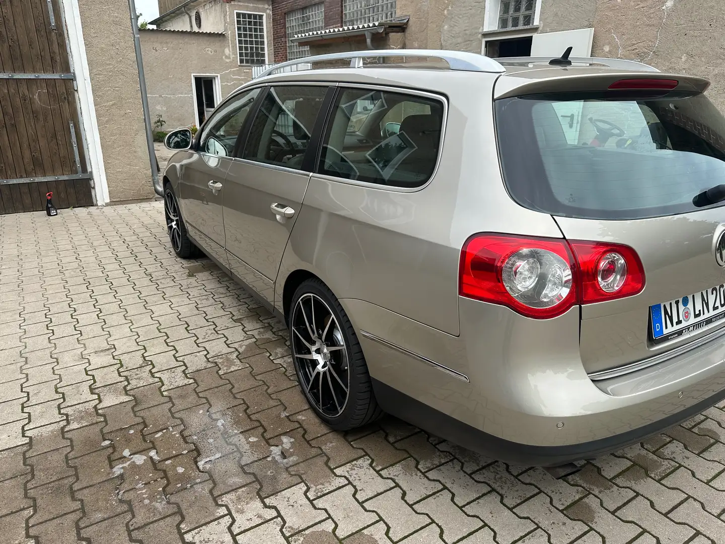 Volkswagen Passat Variant Passat Variant 3.2 V6 FSI 4Motion DSG Highline Beige - 2