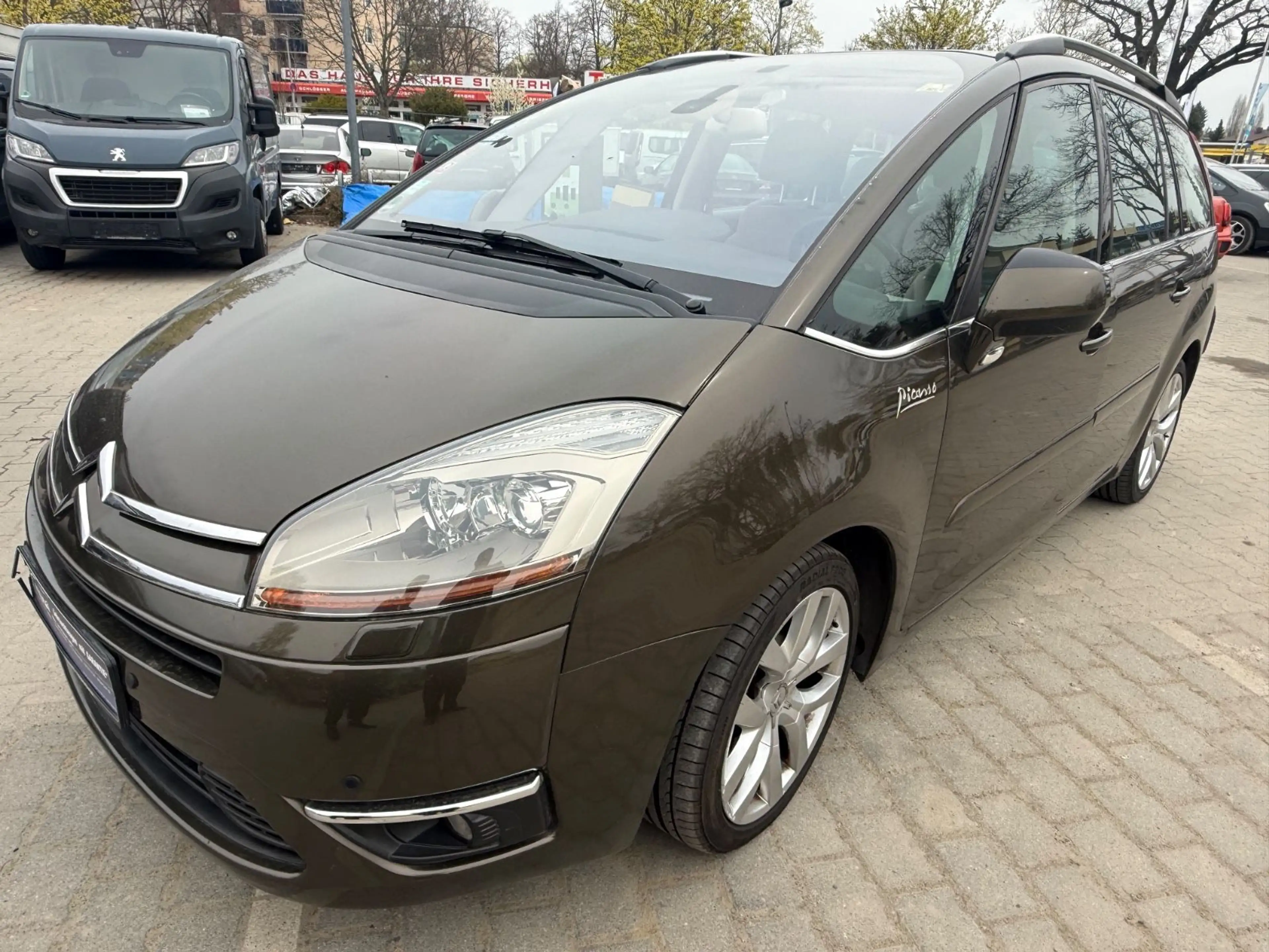 Citroen Grand C4 Picasso Exclusive- 1 Jahr Garantie — photo 8