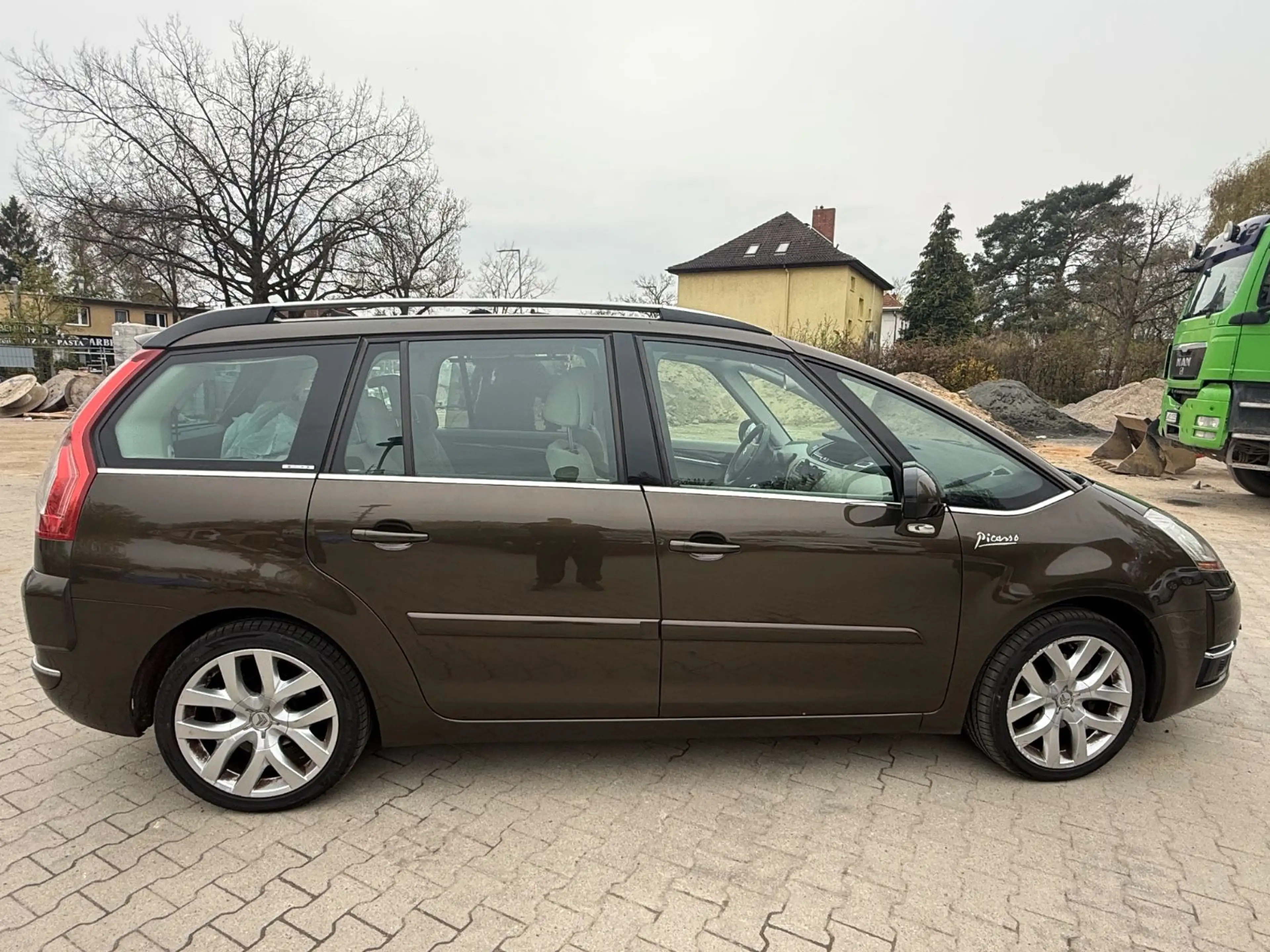 Citroen Grand C4 Picasso Exclusive- 1 Jahr Garantie — photo 11