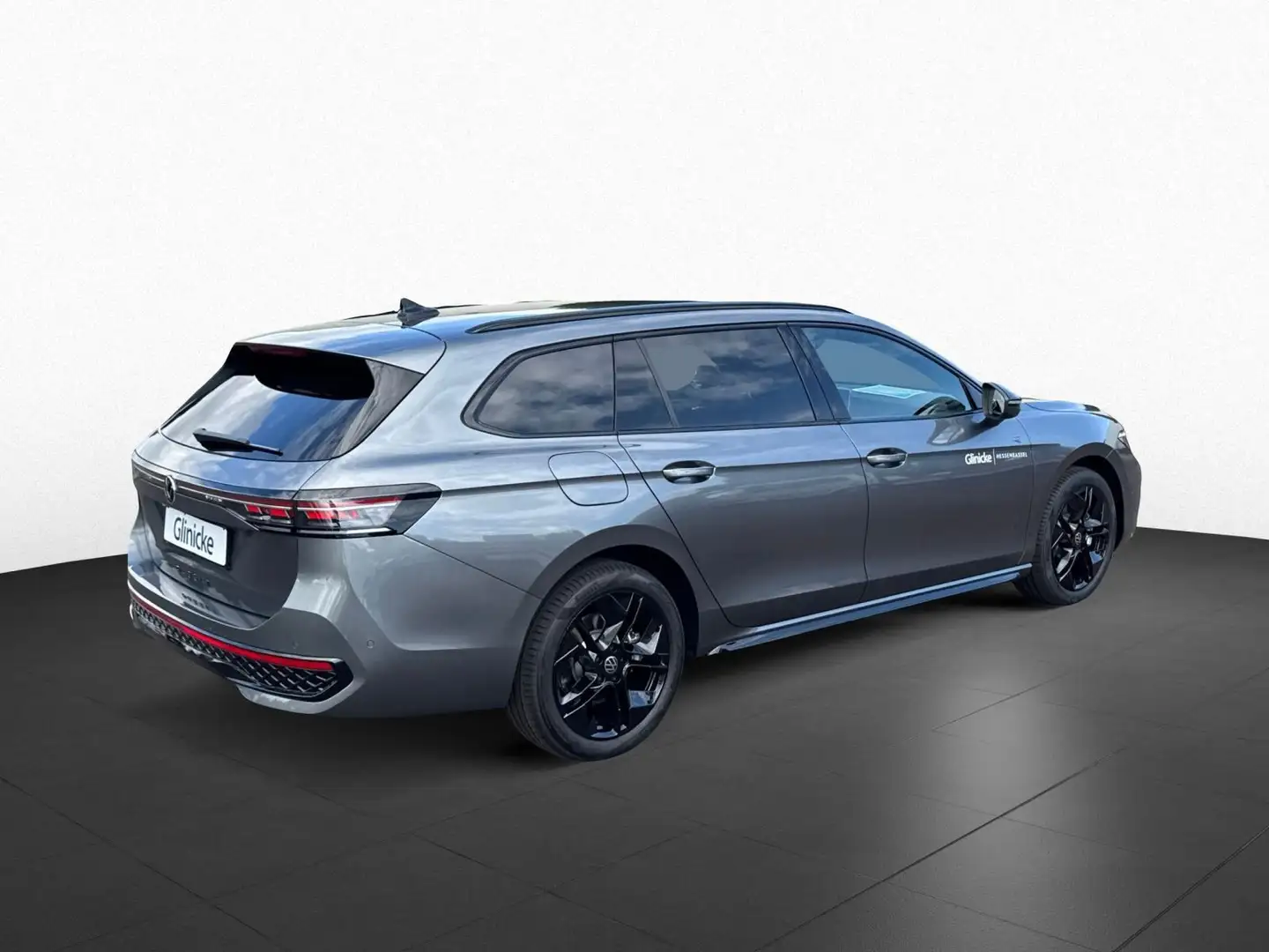 Volkswagen Passat Variant R-Line 1.5 l eHybrid Navi AHK RFK Grau - 2