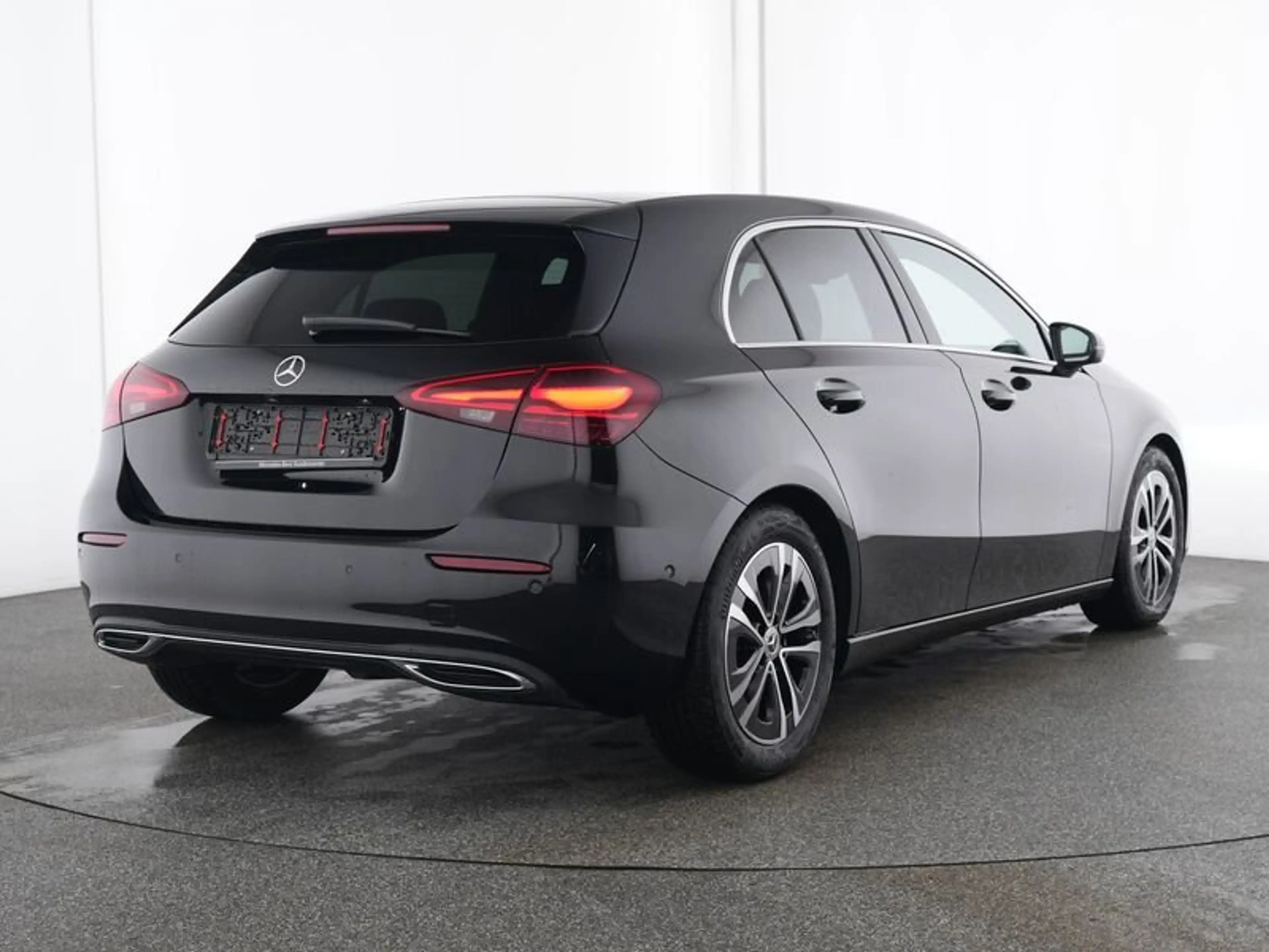 Mercedes-Benz A 200 A 200 d Progressive *KAMERA*LED*DAB*TEMPO*WINTER* — photo 3