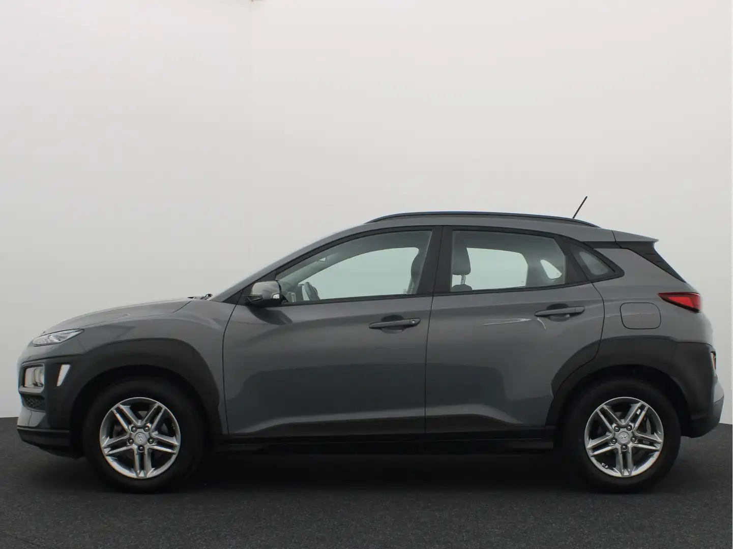 Hyundai KONA 1.0 T-GDI Comfort CAMERA / CARPLAY / CLIMA / CRUIS Grau - 2