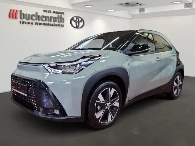 Toyota Aygo X 1.5L - Hybrid + Technik Paket