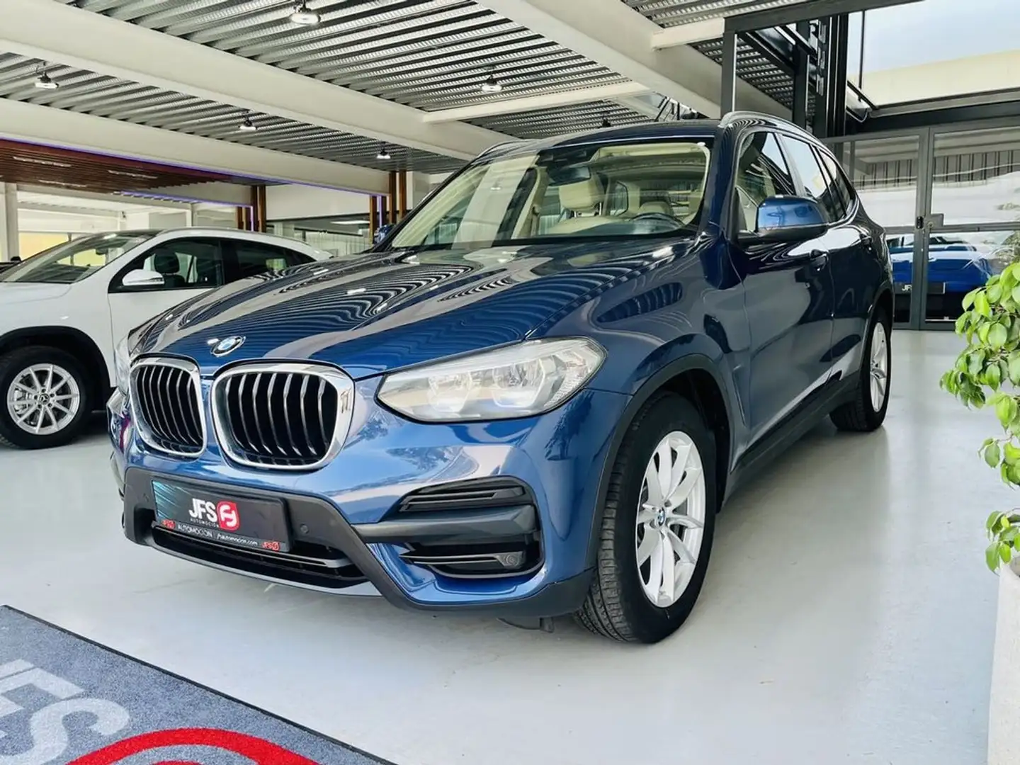 BMW X3 2.0D 136 CV Bleu - 2