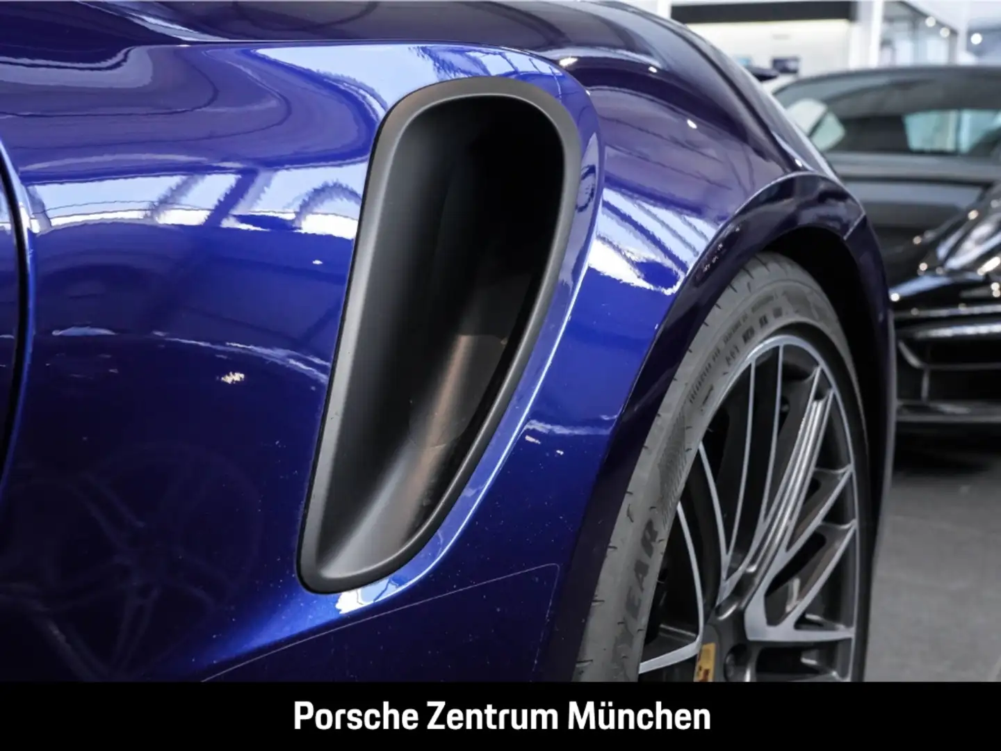Porsche 992 911 Turbo S Cabriolet LED-Matrix Sportabgas Blau - 2