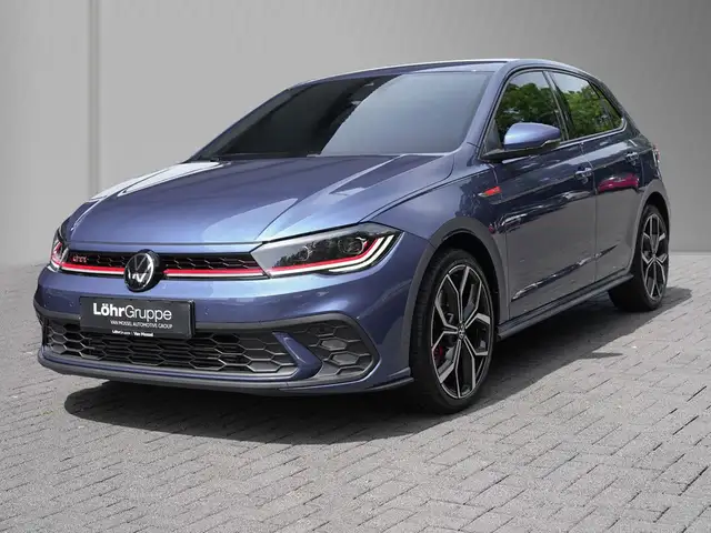 Volkswagen Polo view 2
