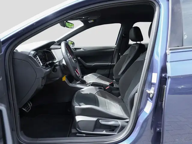 Volkswagen Polo view 9