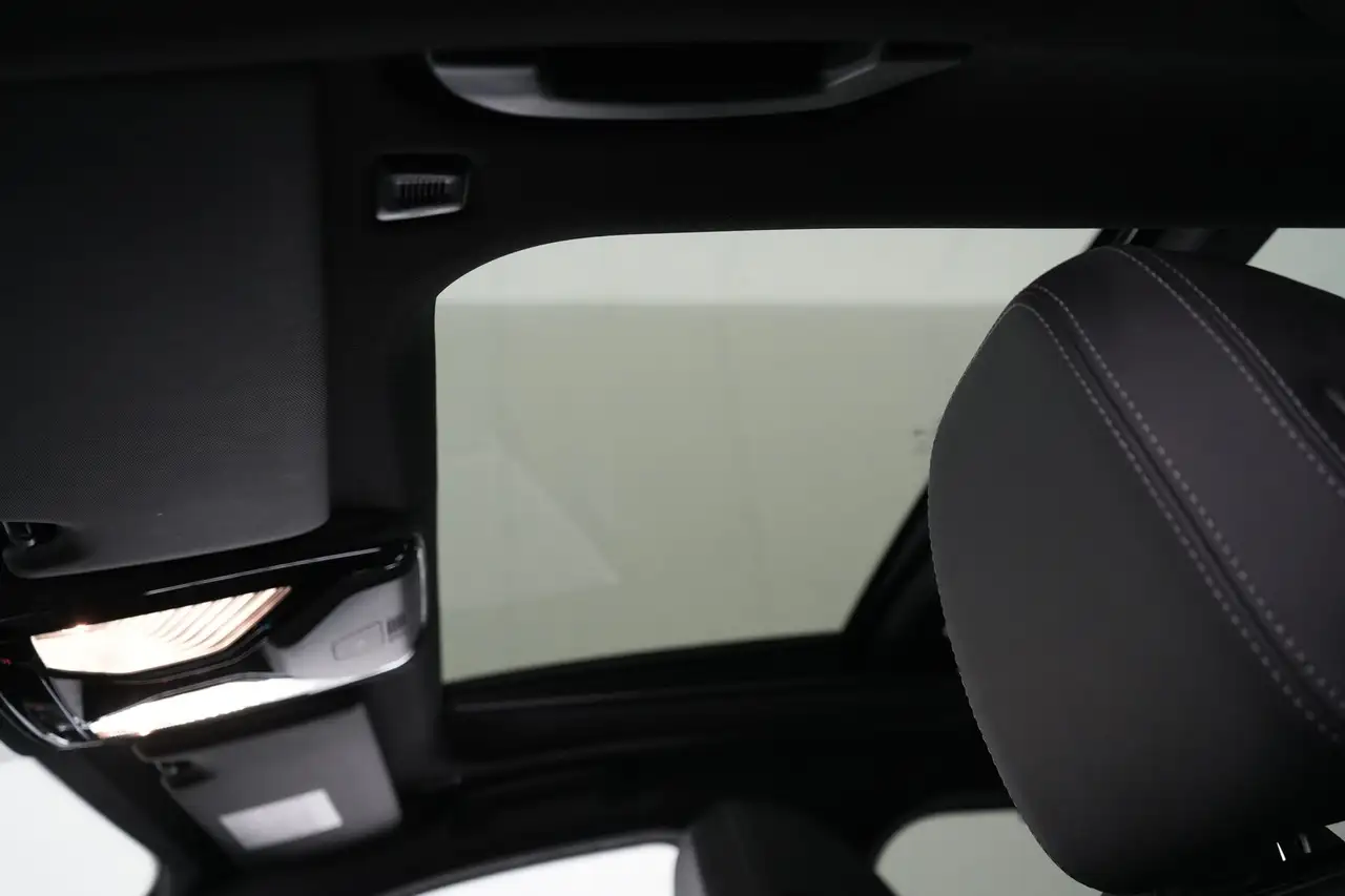 BMW 330 3 Touring 330e PHEV xDrive LEDER/CUIR LED GPS PDC, миниатюра 27
