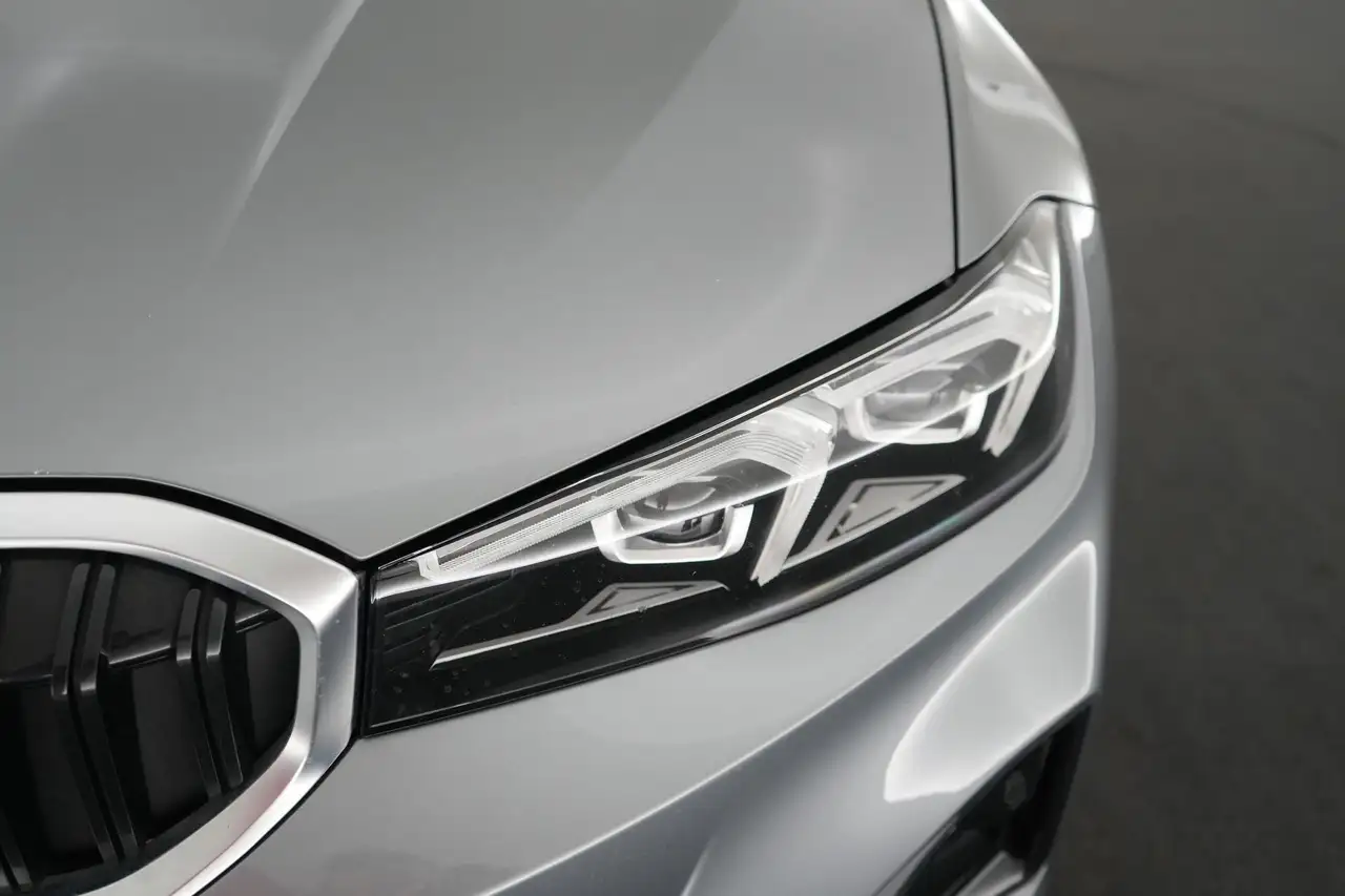 BMW 330 3 Touring 330e PHEV xDrive LEDER/CUIR LED GPS PDC, миниатюра 18