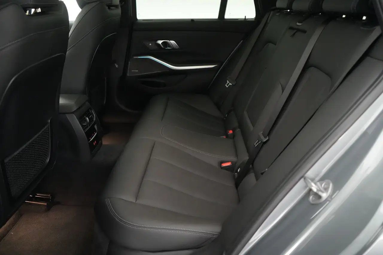 BMW 330 3 Touring 330e PHEV xDrive LEDER/CUIR LED GPS PDC, миниатюра 20