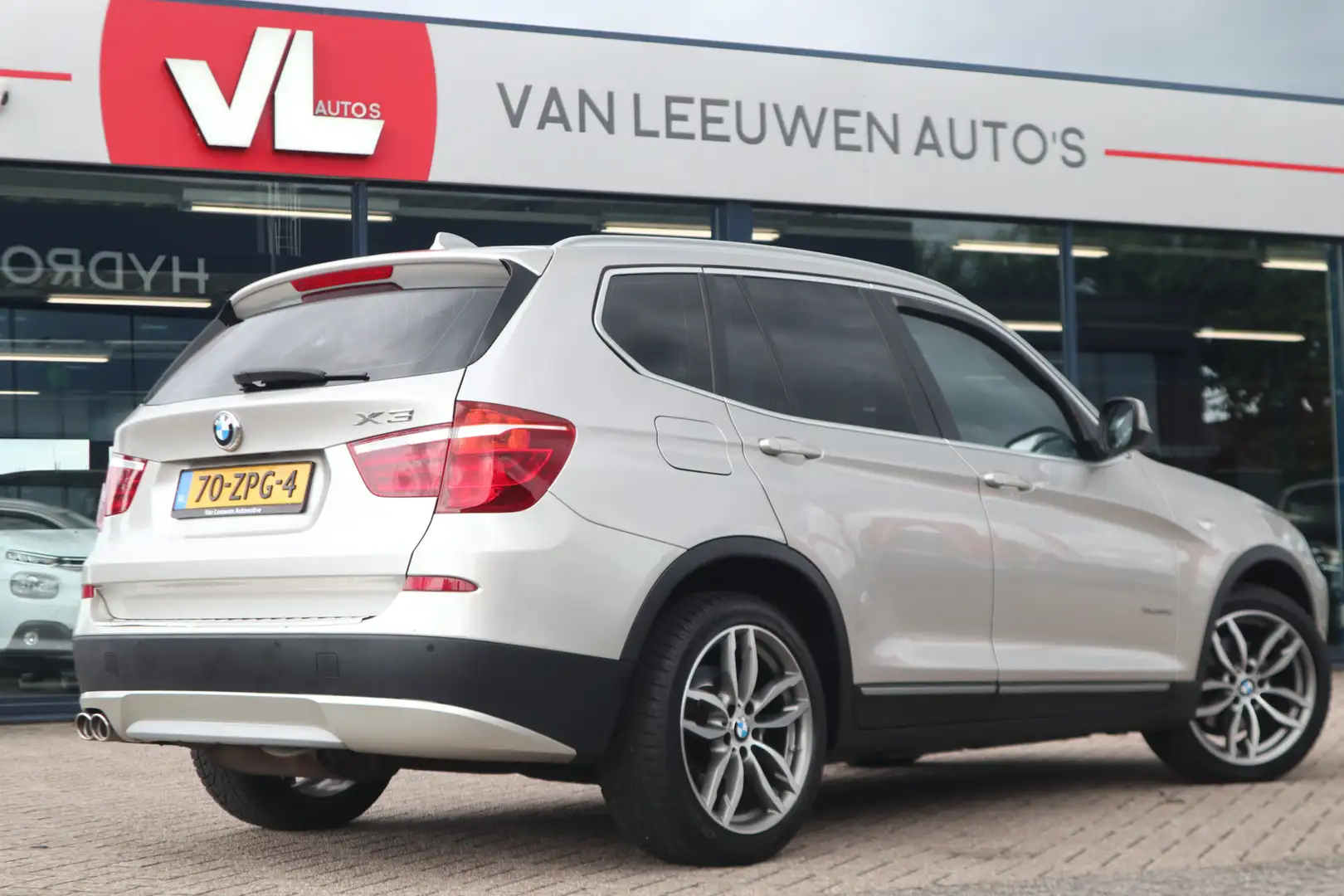 BMW X3 xDrive20d High Executive | Automaat | Cruise | Led Grijs - 2