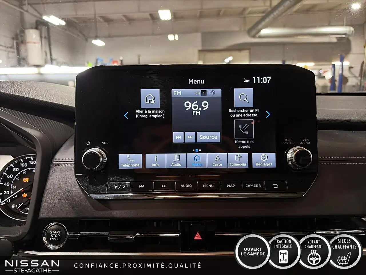 Mitsubishi Outlander снимка Mitsubishi Outlander